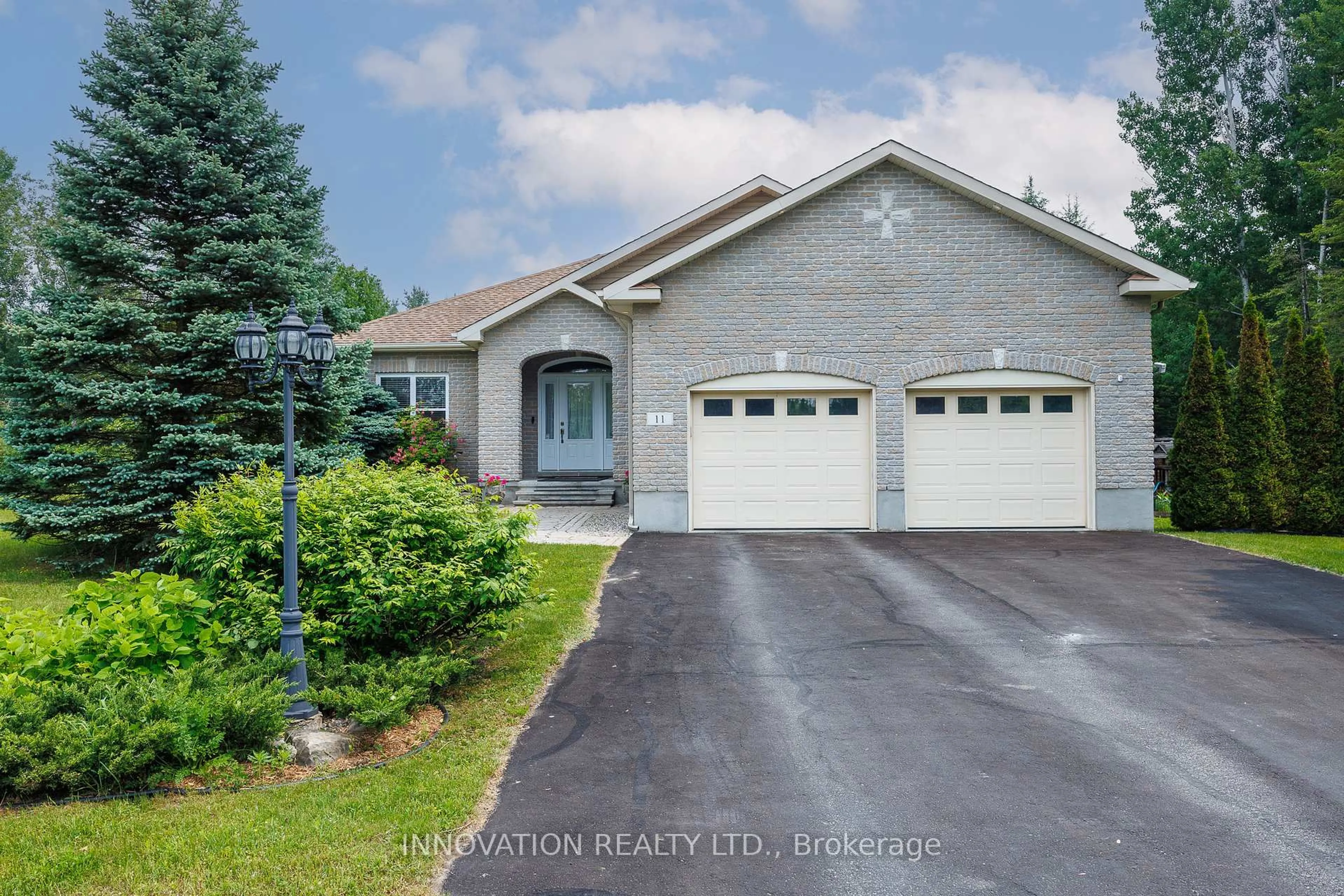 Unknown for 11 Voyageur Dr, North Grenville Ontario K0G 1J0