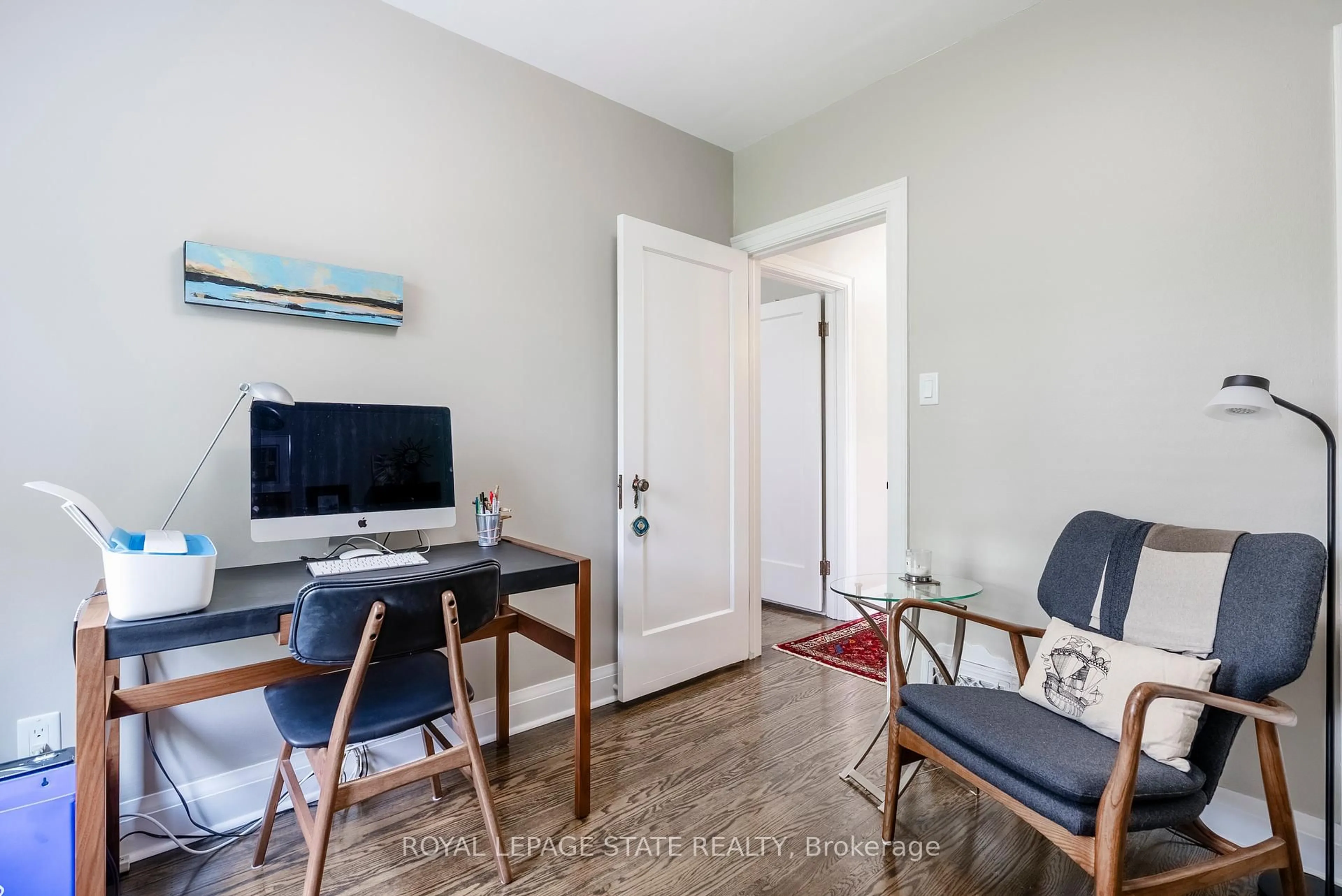 A pic of a room for 64 Highcliffe Ave, Hamilton Ontario L9A 3L5
