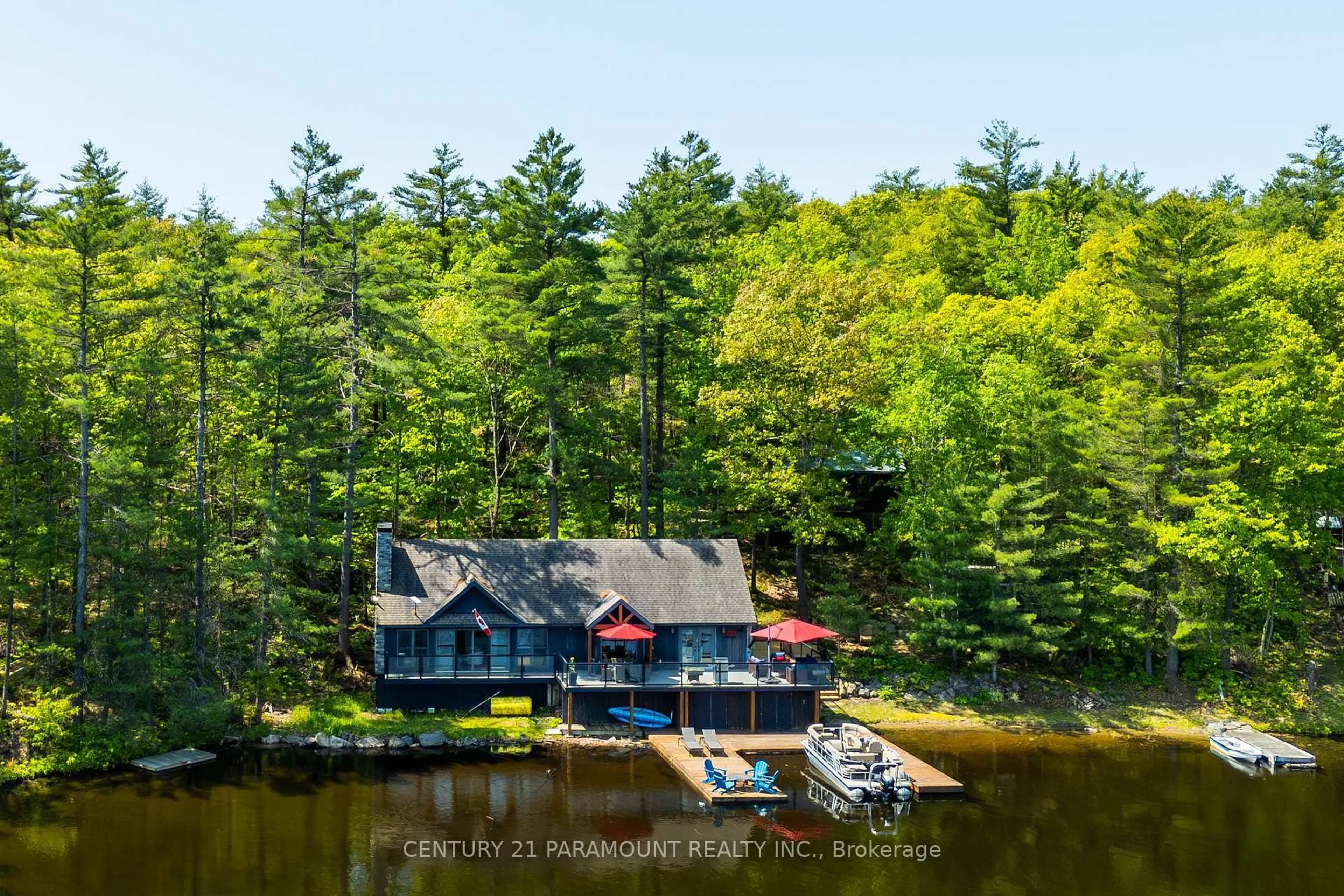 A pic from outside/outdoor area/front of a property/back of a property/a pic from drone, water/lake/river/ocean view for 6394 Go Home Lake Shore Island, Georgian Bay Ontario L0K 1S0