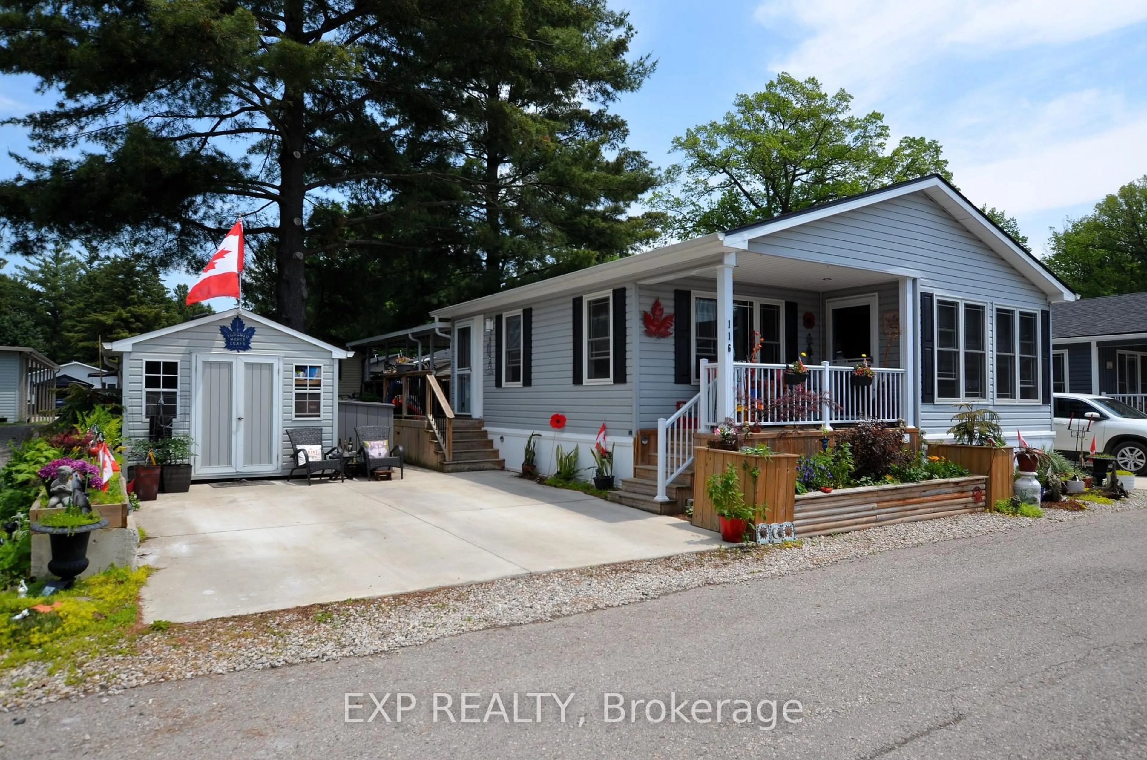Unknown for 22790 Amiens Rd #116, Middlesex Centre Ontario N0L 1R0