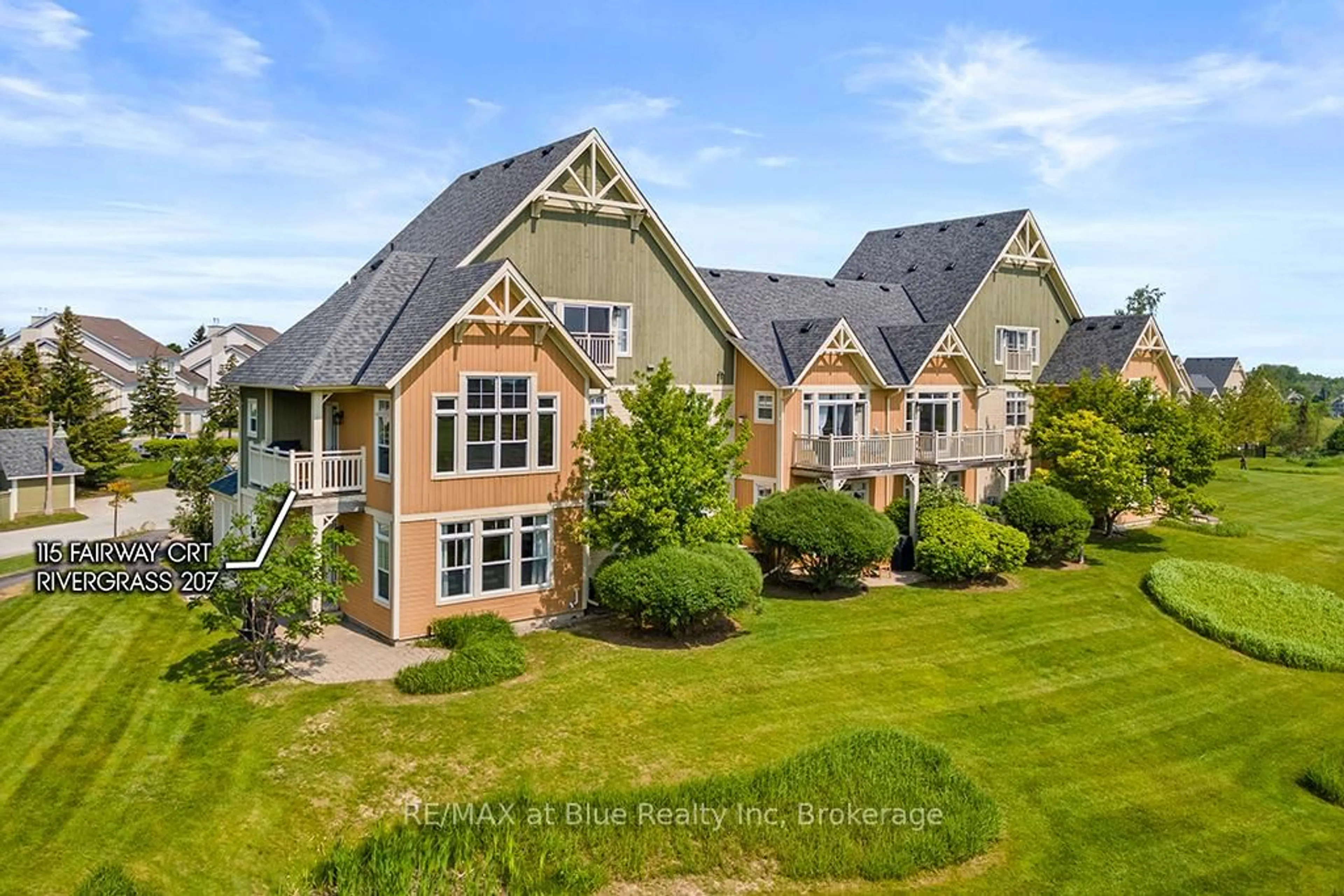 A pic from outside/outdoor area/front of a property/back of a property/a pic from drone, unknown for 115 Fairway Crt #207, Blue Mountains Ontario L9Y 0V1