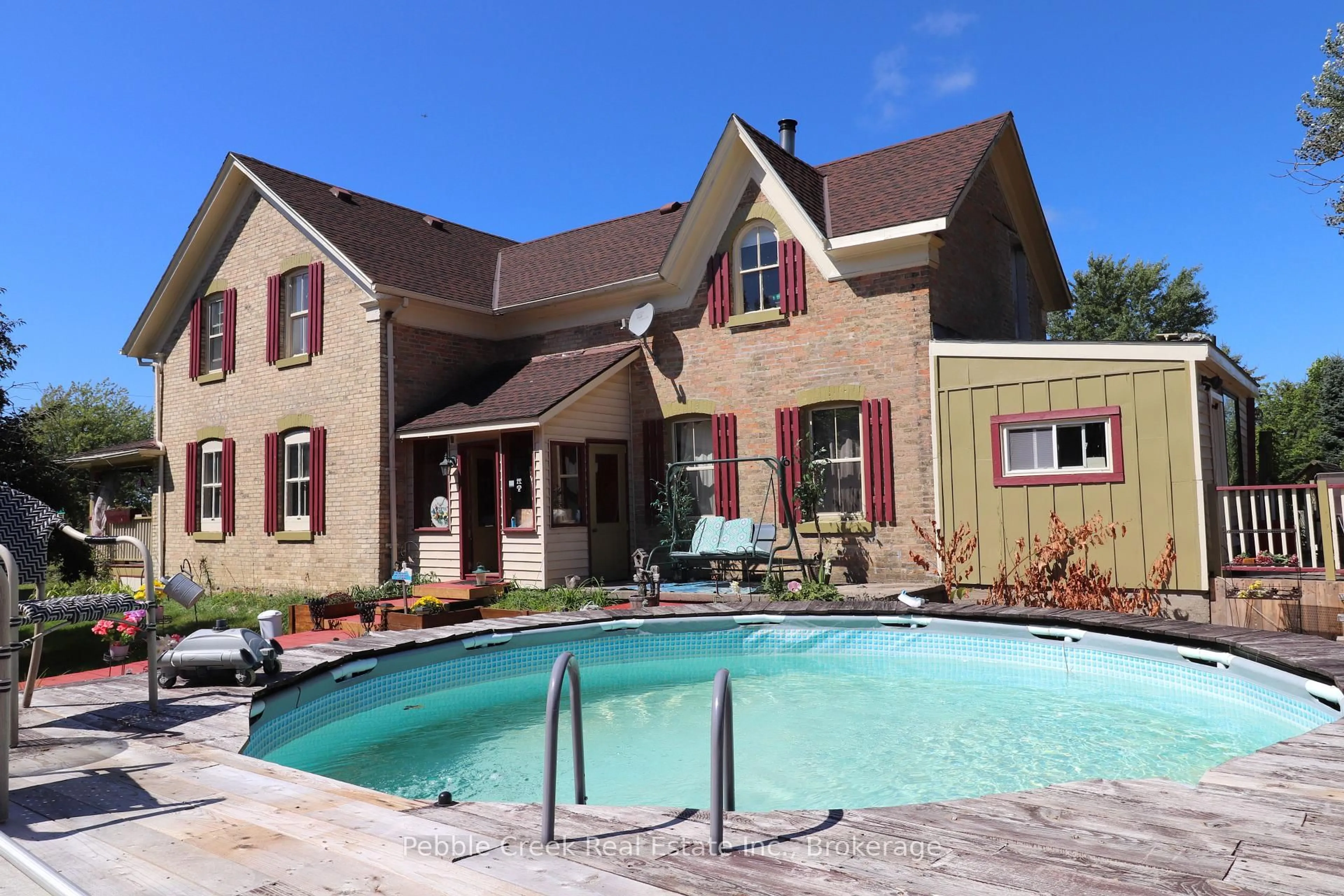 Pool for 85042 Bluewater Highway, Ashfield-Colborne-Wawanosh Ontario N7A 3X9
