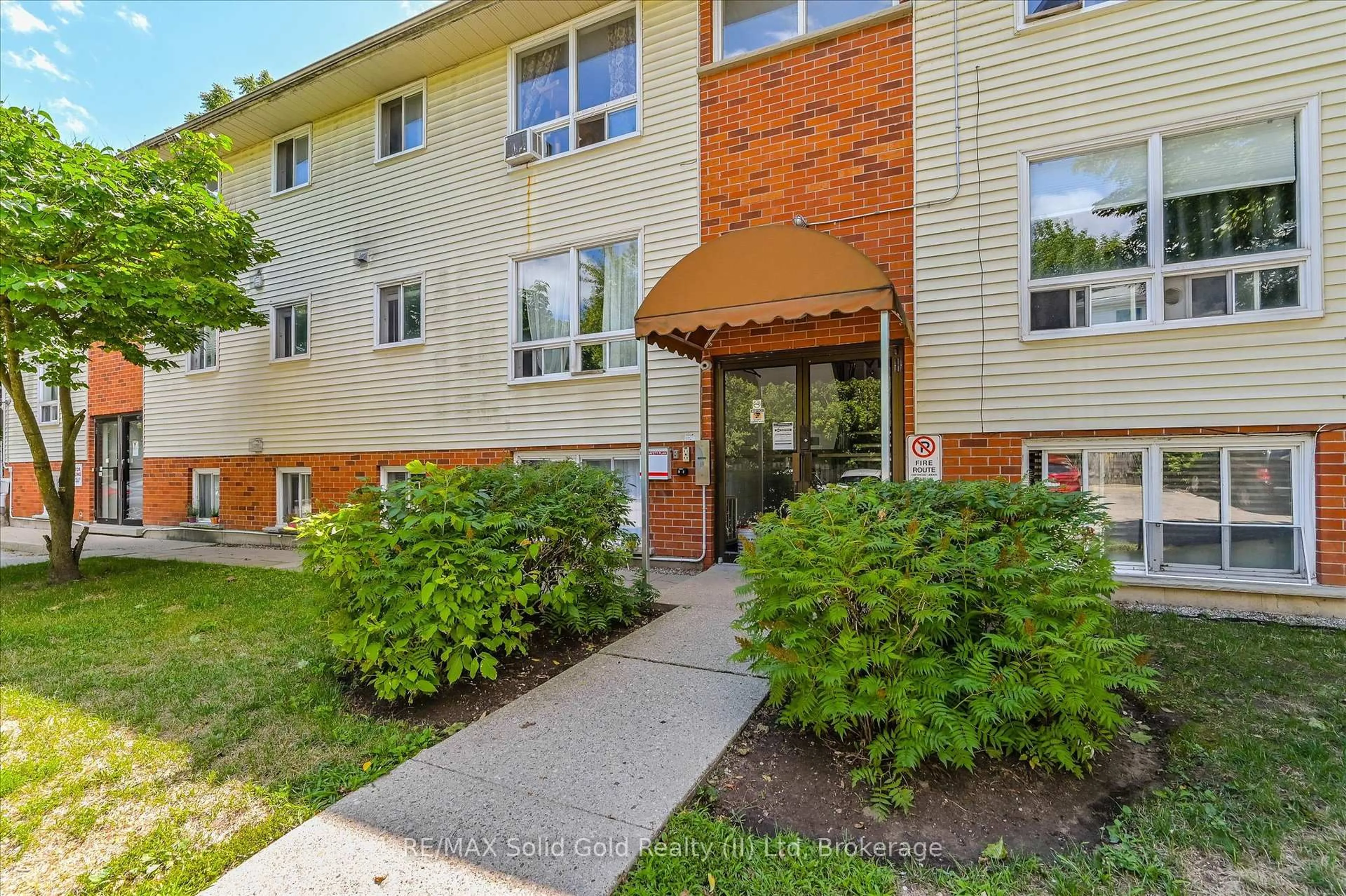 Unknown for 119 Cedar St #12, Kitchener Ontario N2G 3L6