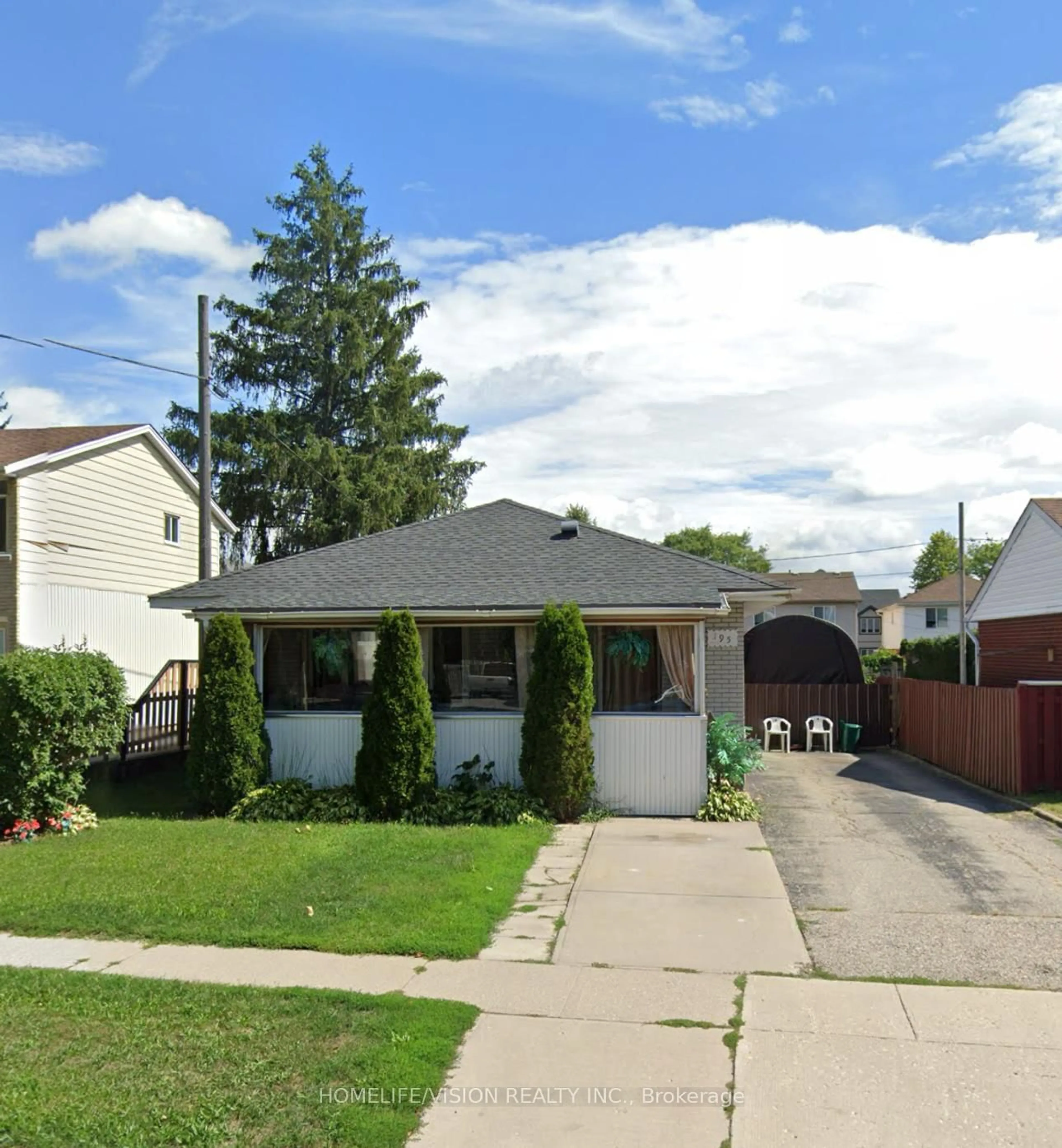 Home with brick exterior material, street for 195 Sekura St, Cambridge Ontario N1R 3R3