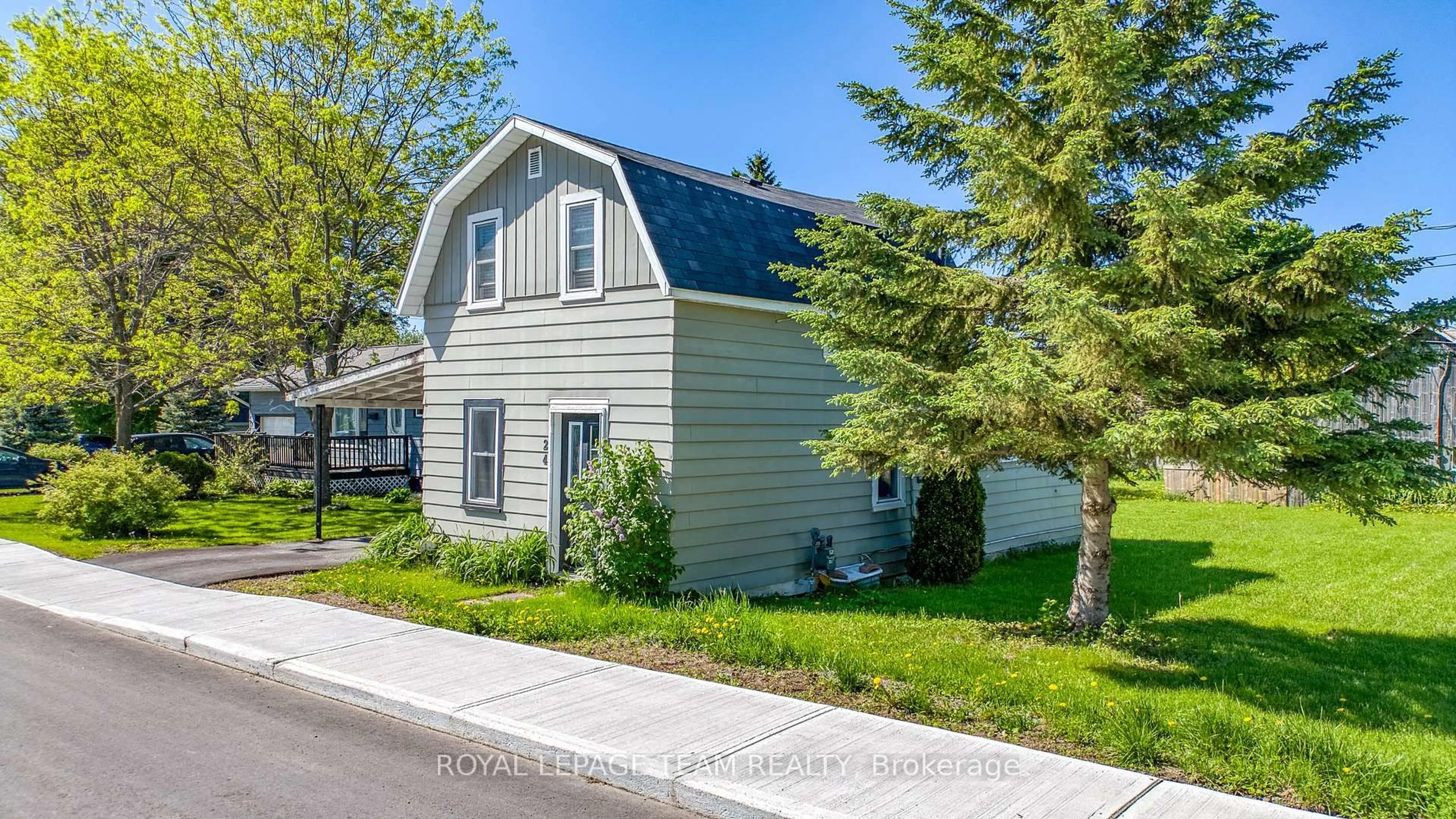 Home with vinyl exterior material, street for 24 Mercer St, Almonte Ontario K0A 1A0