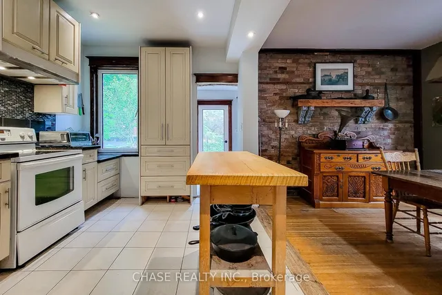 Additional property image - 63 Carrick Ave