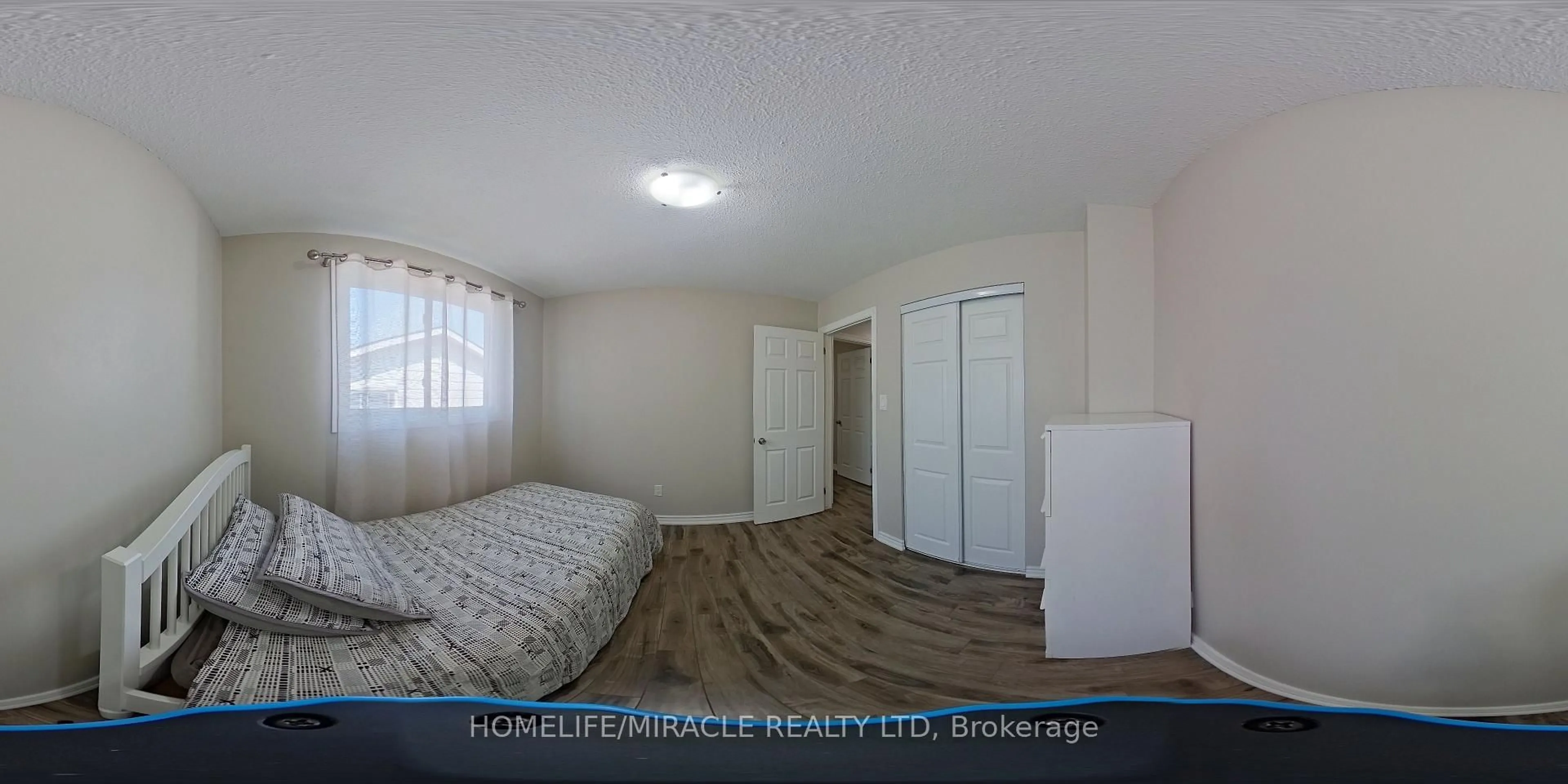 A pic of a room for 39 Sherry Lane Dr, Hamilton Ontario L8K 5R1