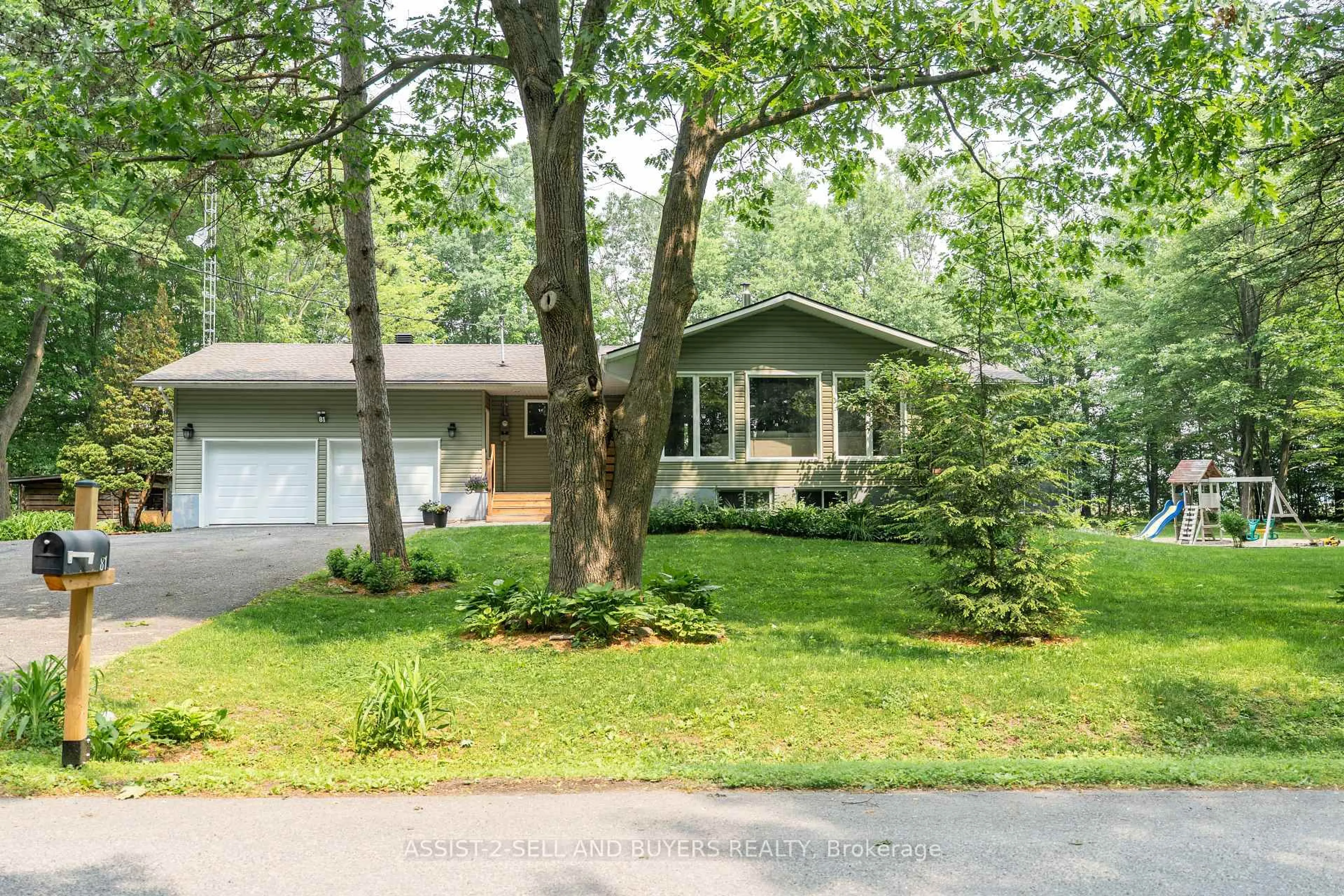 Home with vinyl exterior material, unknown for 81 Seguinbourg Rd, The Nation Ontario K0A 1M0