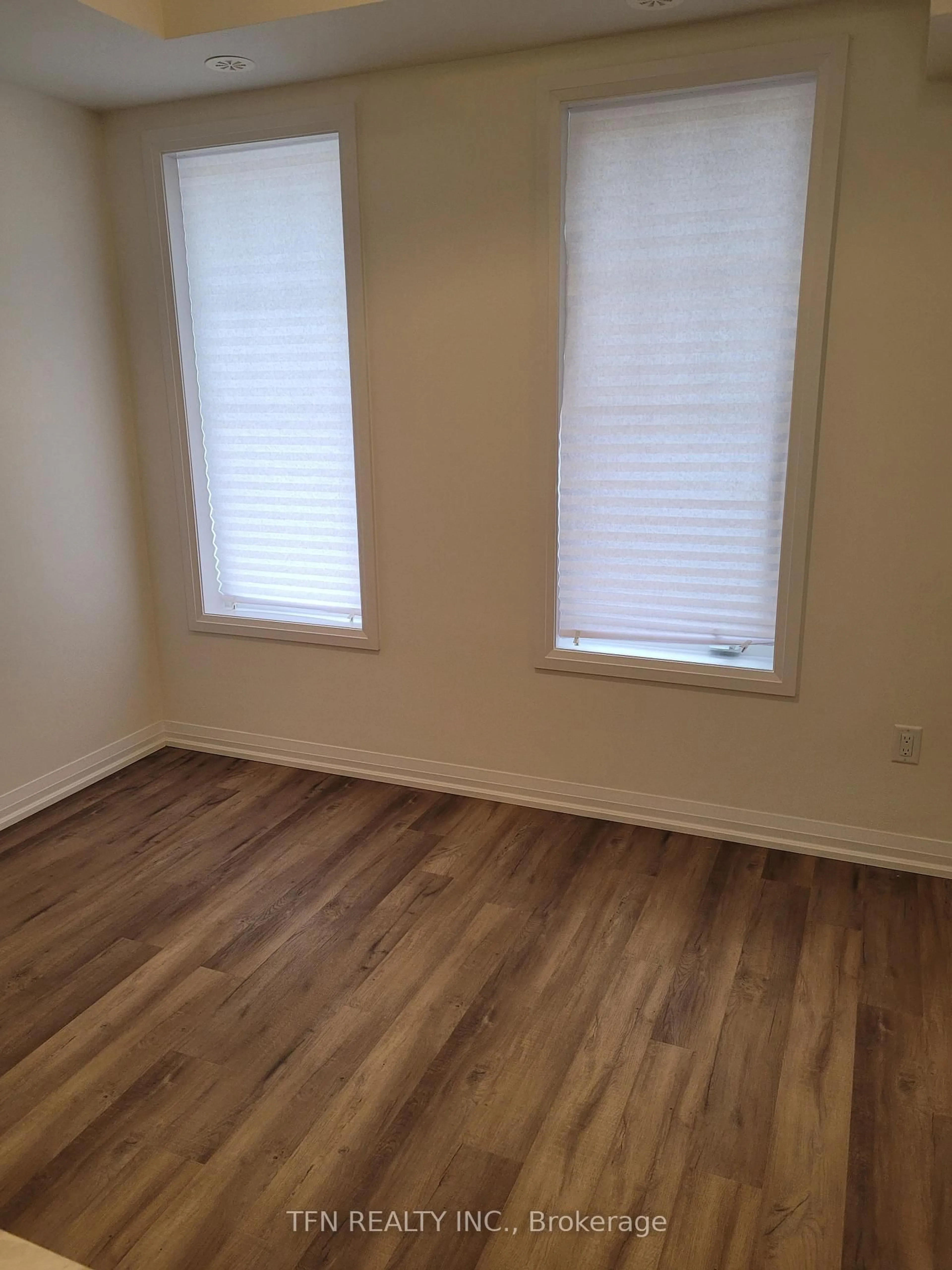 A pic of a room for 389 Conklin Rd #26, Brantford Ontario N3T 0Y3