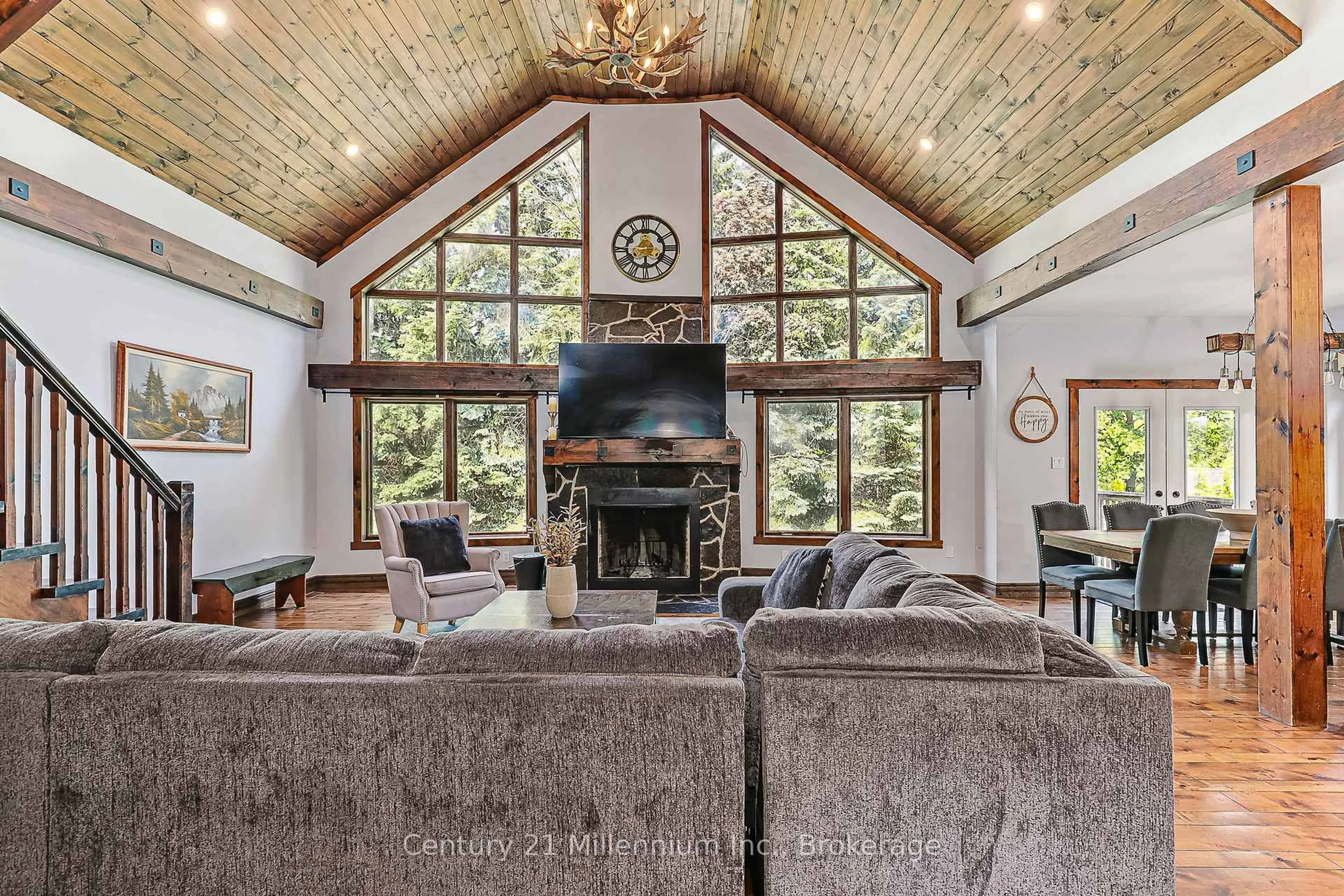 Living room with furniture, unknown for 191 Brooker Blvd, Blue Mountains Ontario L9Y 0L3