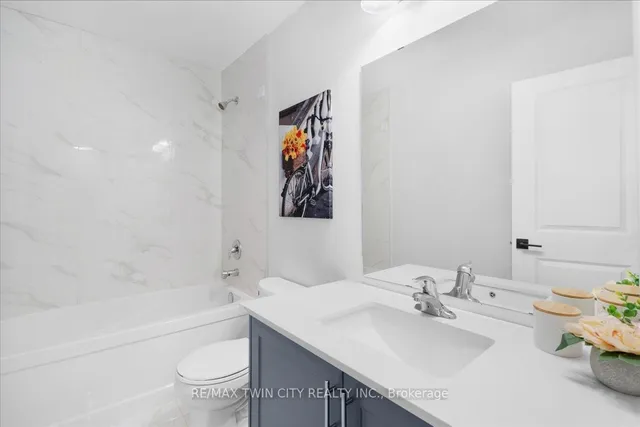 Additional property image - 187 Wilson St Unit 5