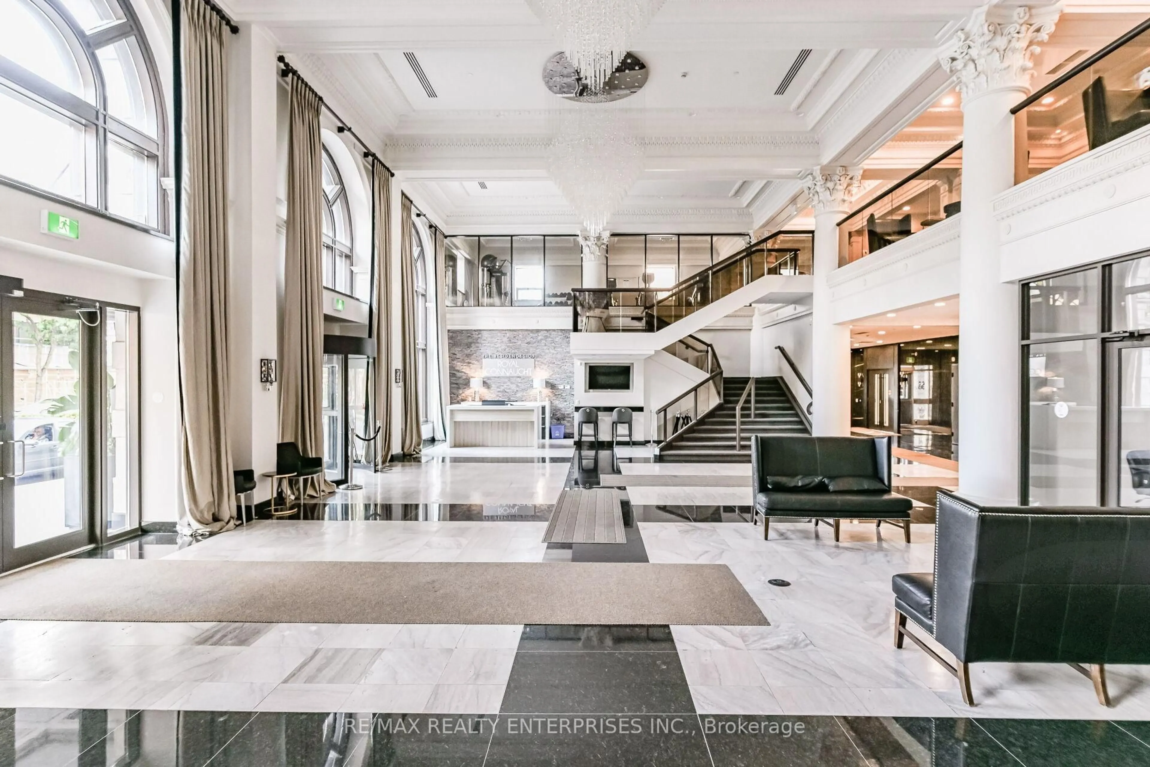 Lobby for 112 King St ##PH05, Hamilton Ontario L8N 1A8