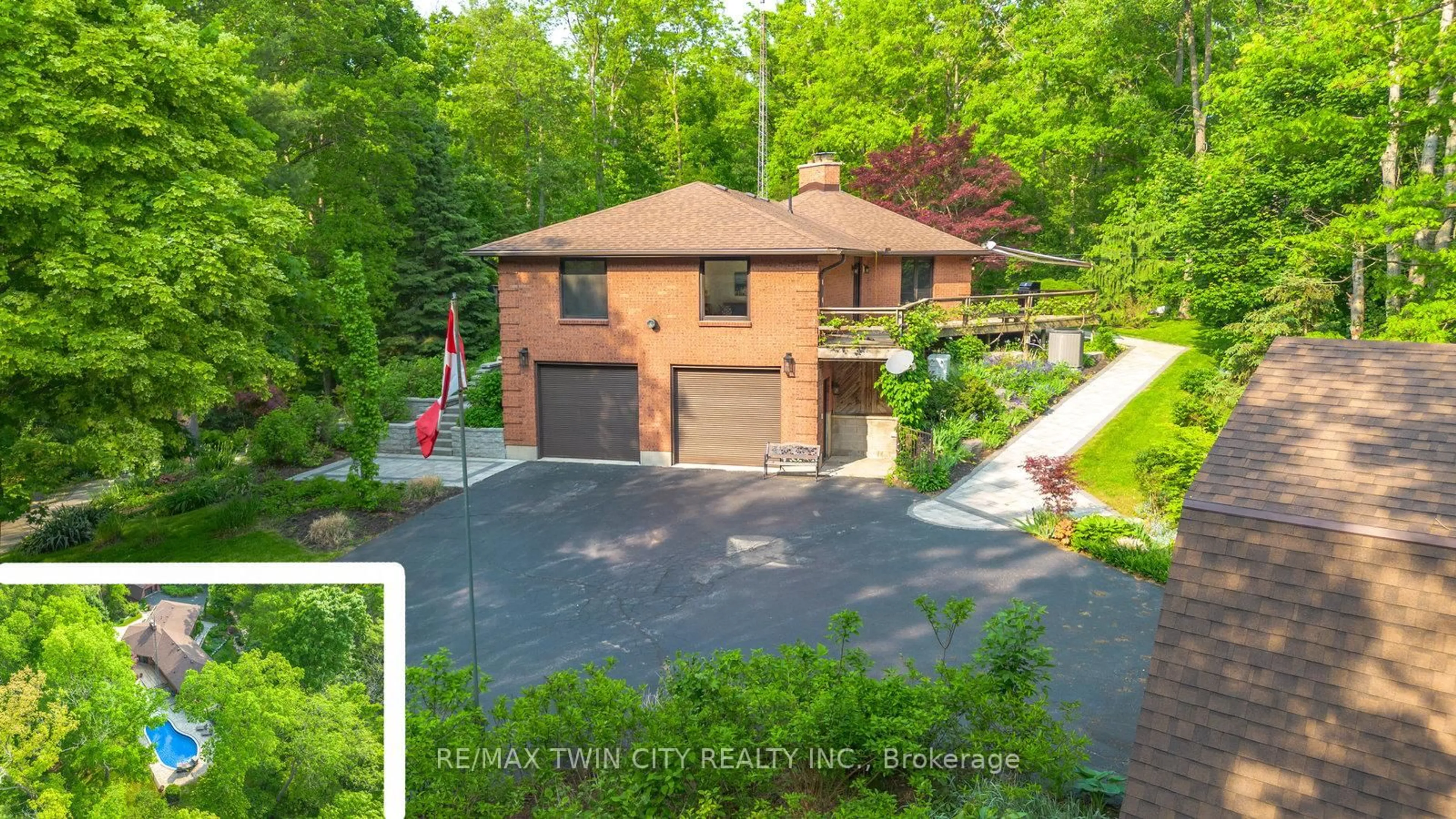 A pic from outside/outdoor area/front of a property/back of a property/a pic from drone, street for 520 Blue Lake Rd, Brant Ontario N0E 1N0