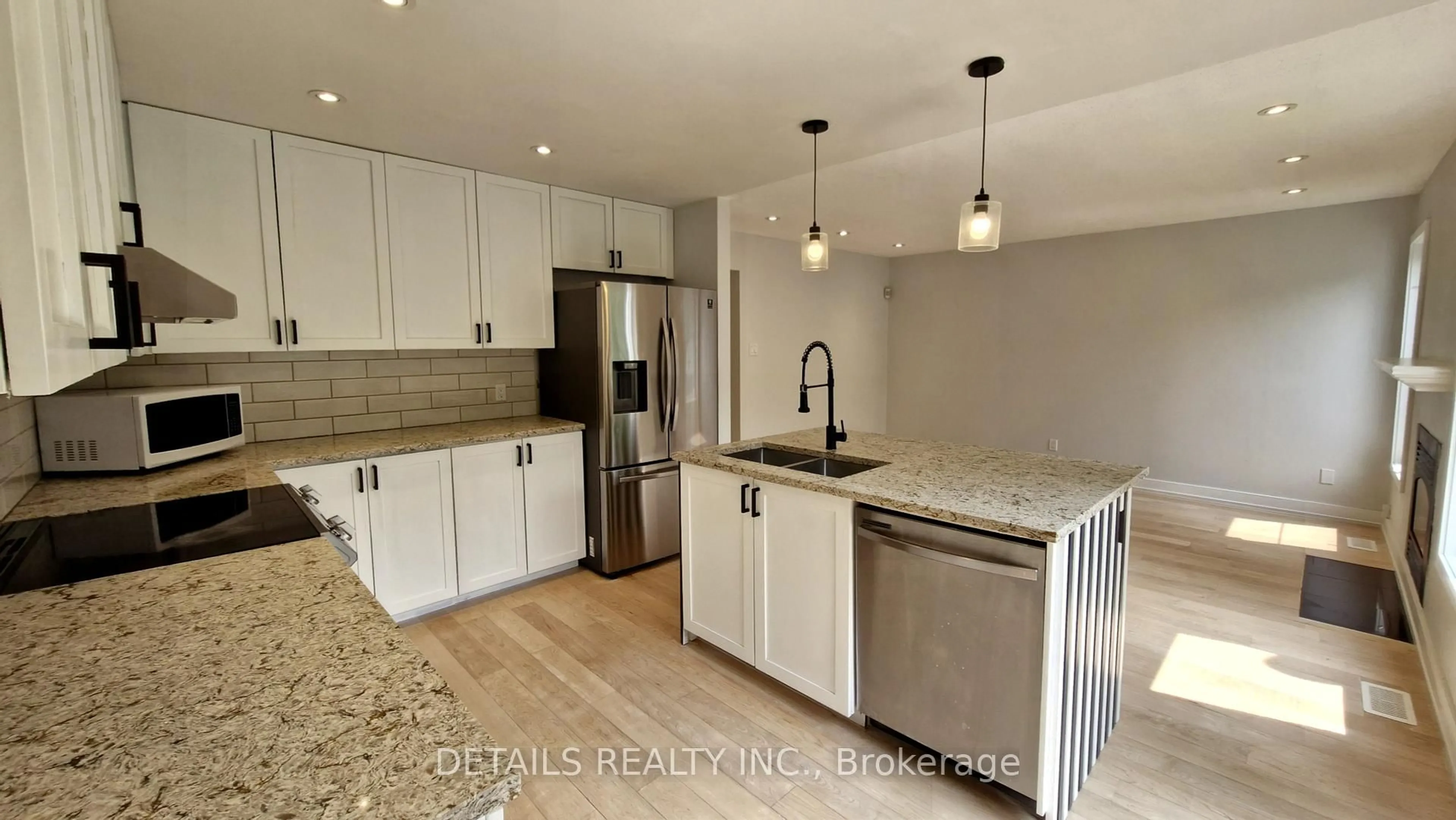 Open concept kitchen, unknown for 73 Stonepointe Ave, Ottawa Ontario K2G 4G2
