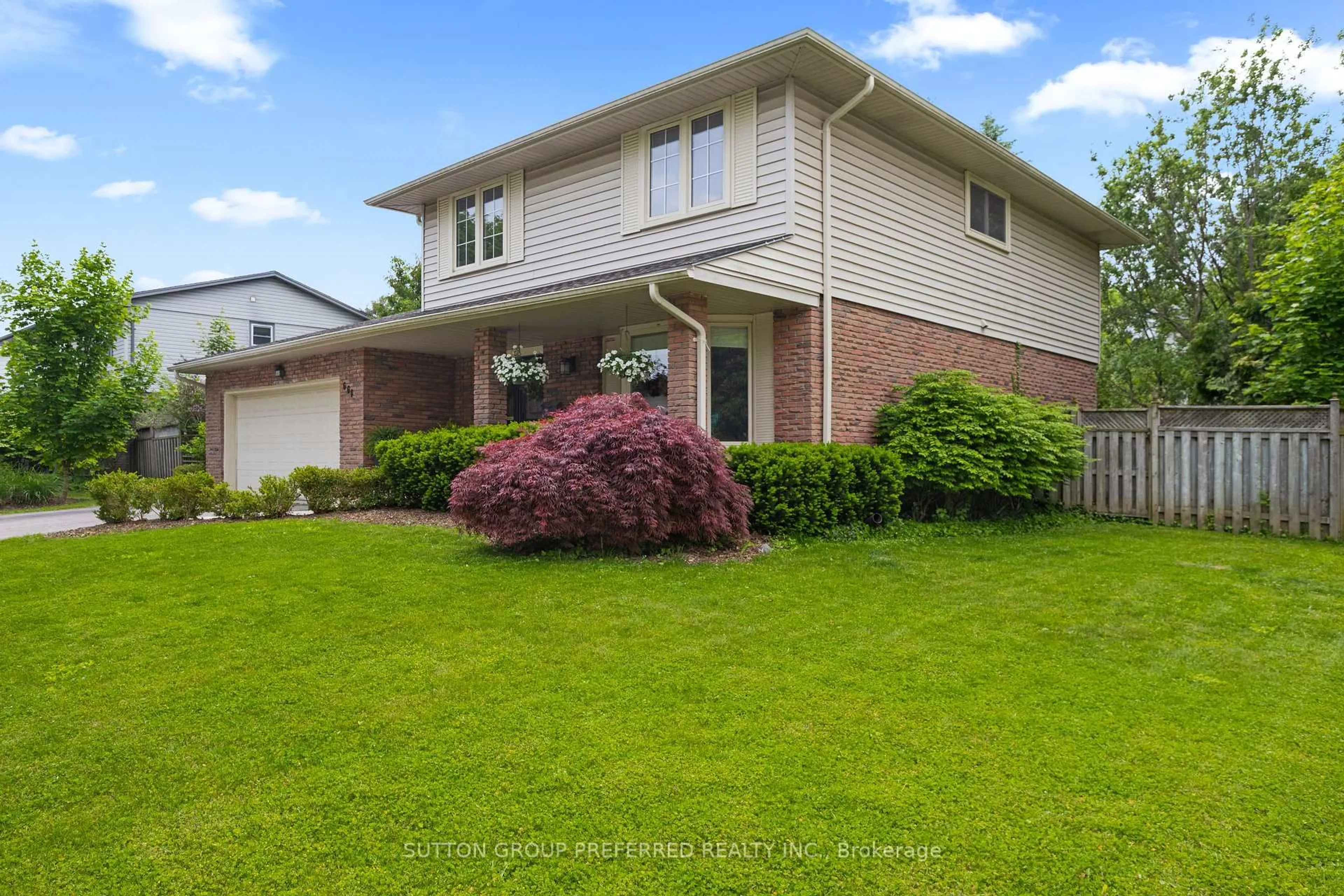 Unknown for 661 CRANBROOK Rd, London South Ontario N6K 1W8