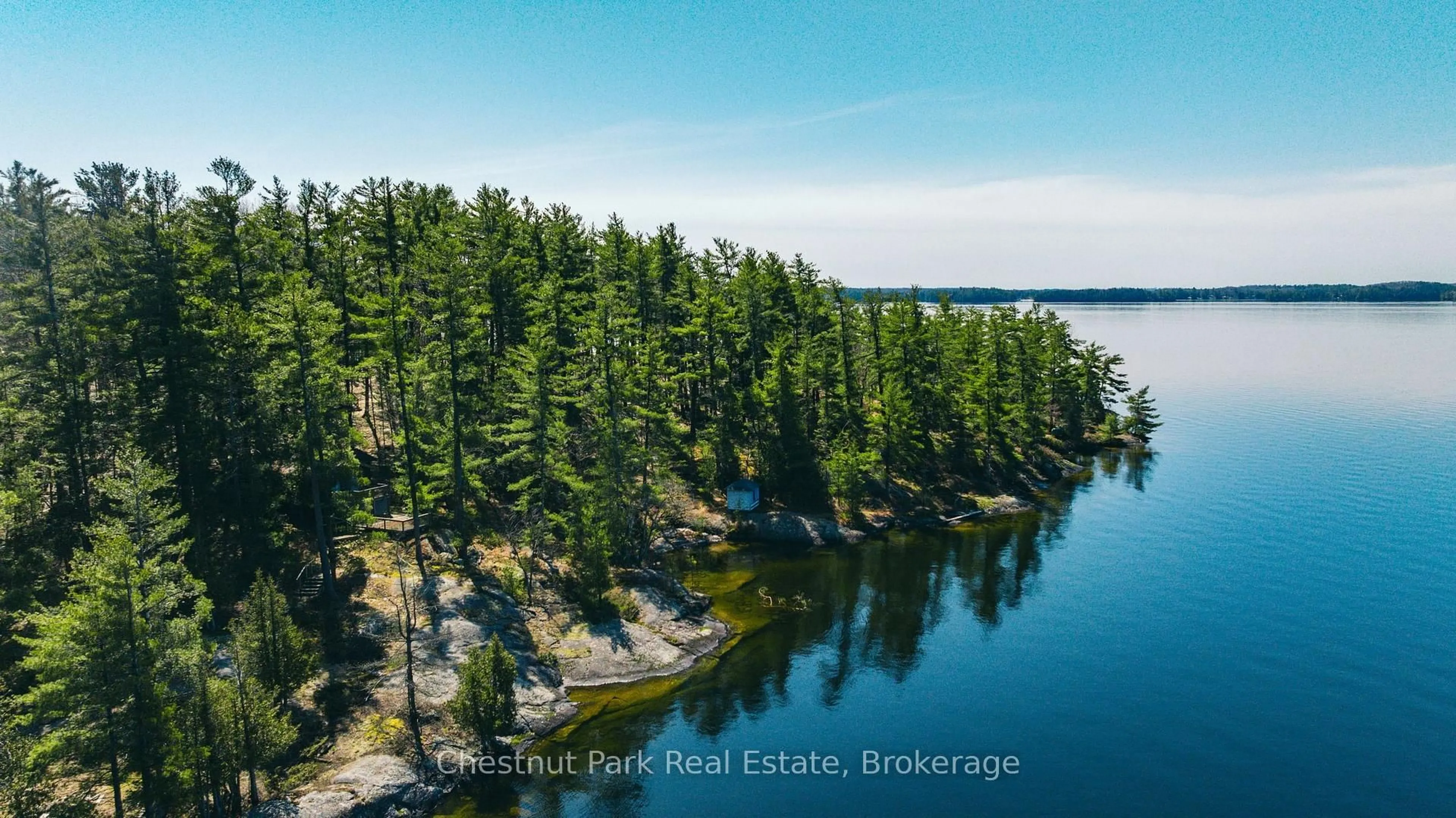A pic from outside/outdoor area/front of a property/back of a property/a pic from drone, water/lake/river/ocean view for 257 Tobin Island, Muskoka Lakes Ontario P0B 1J0