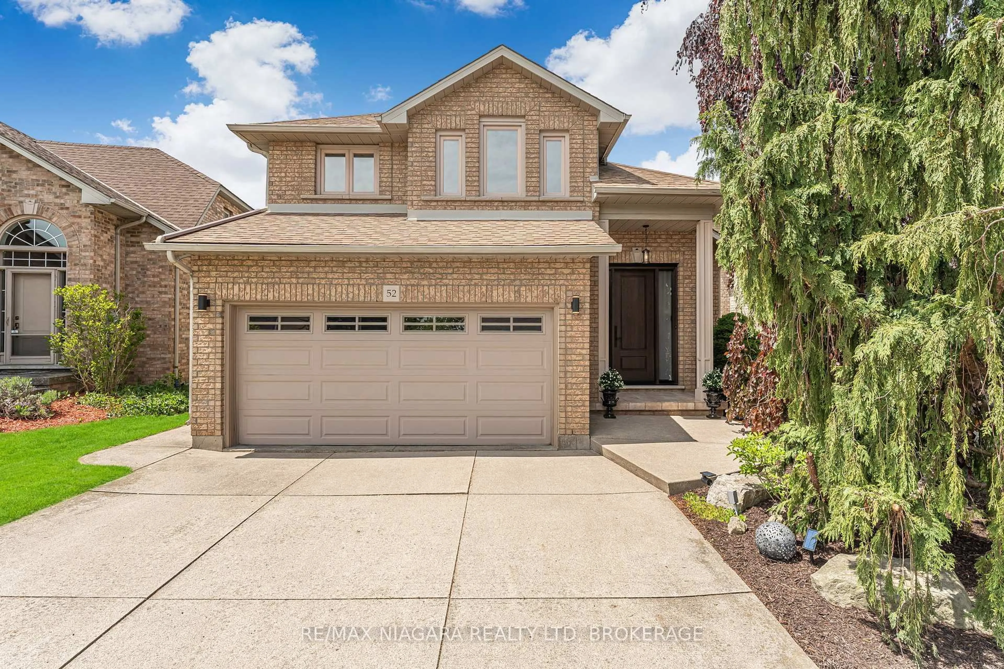 Home with brick exterior material, street for 52 Cabriolet Cres, Hamilton Ontario L9K 1K6