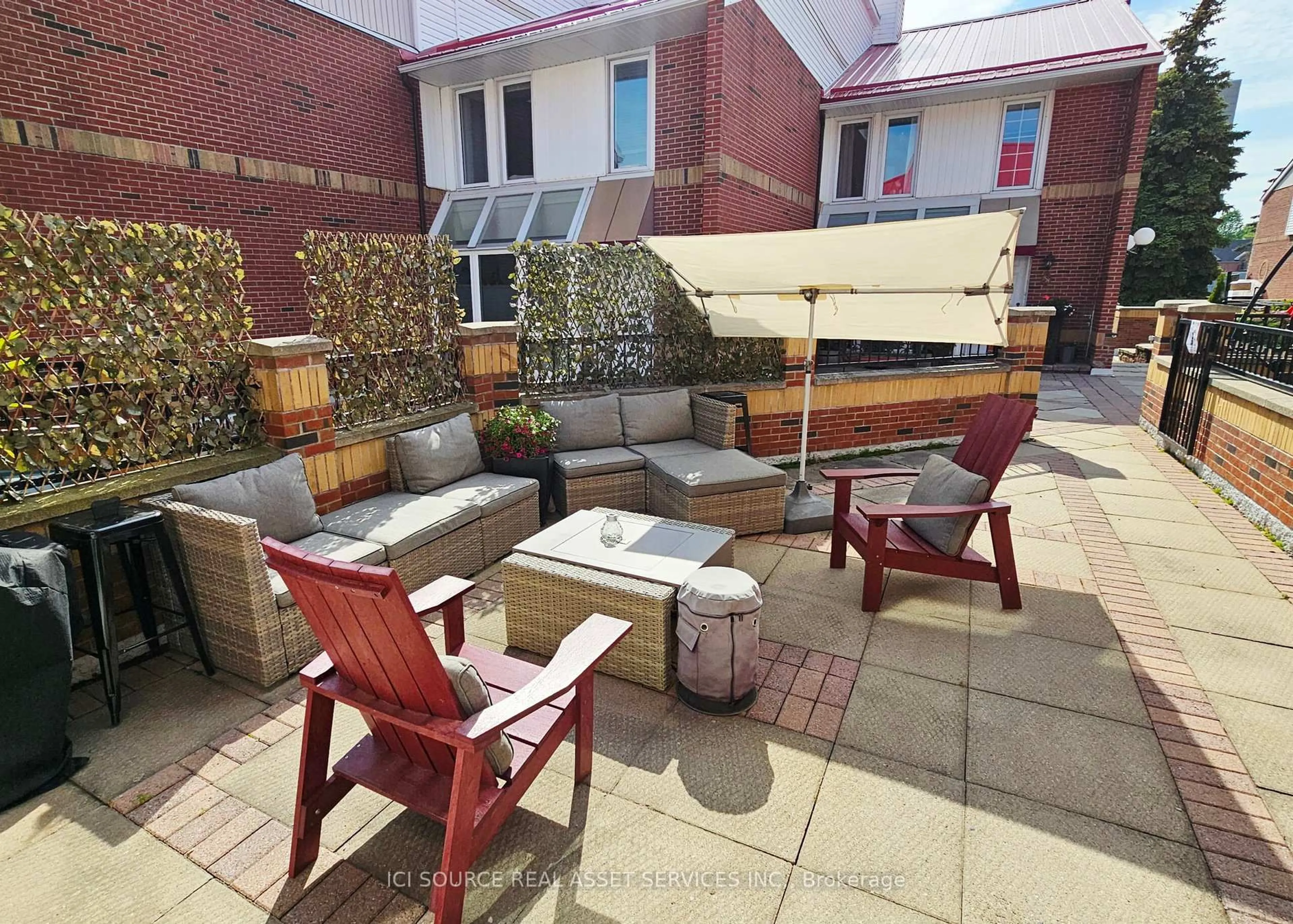 Patio, street for 1 Place D'armes #55, Kingston Ontario K7K 6S3