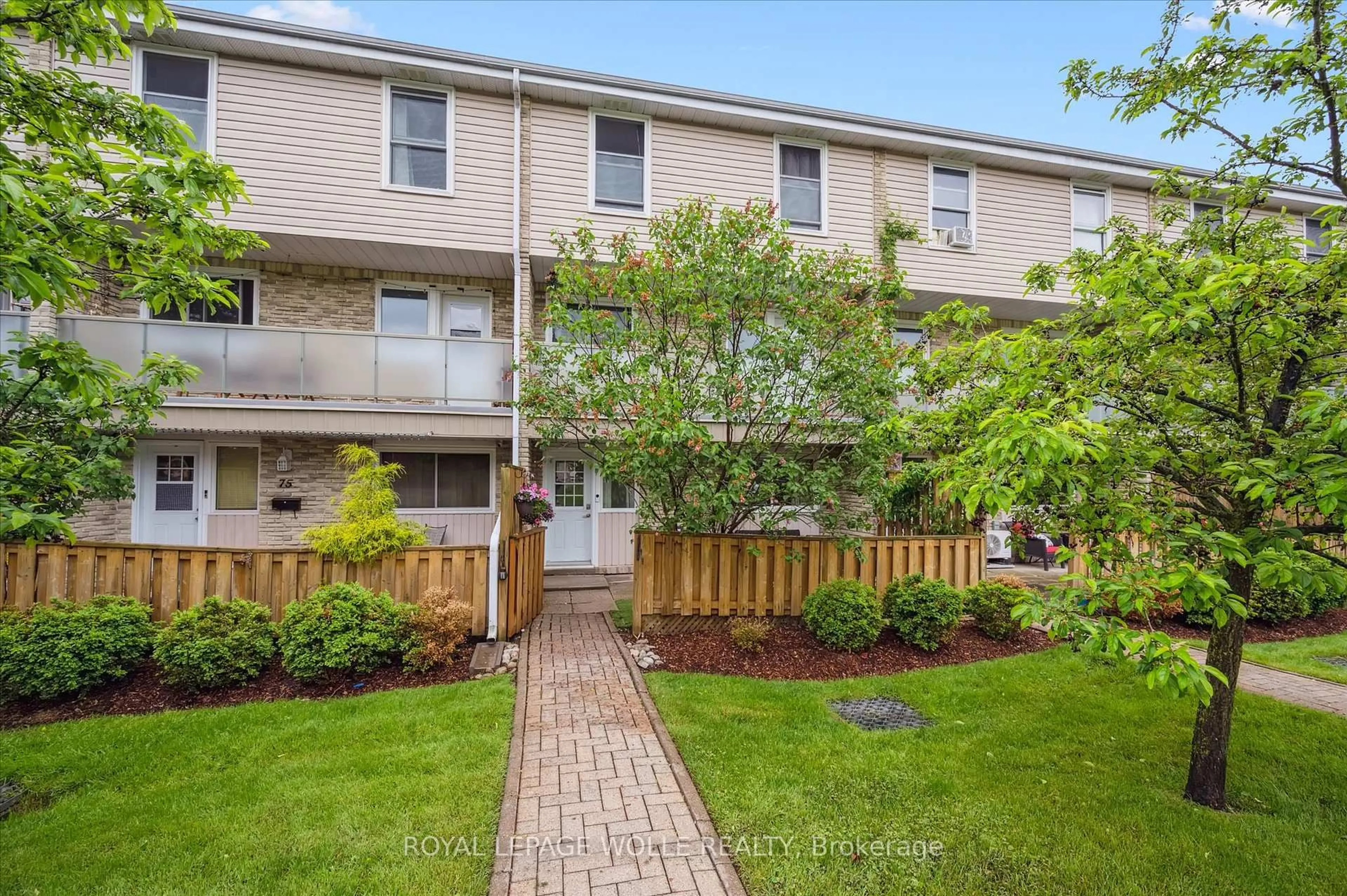 Unknown for 35 Breckenridge Dr #74, Kitchener Ontario N2B 3H5