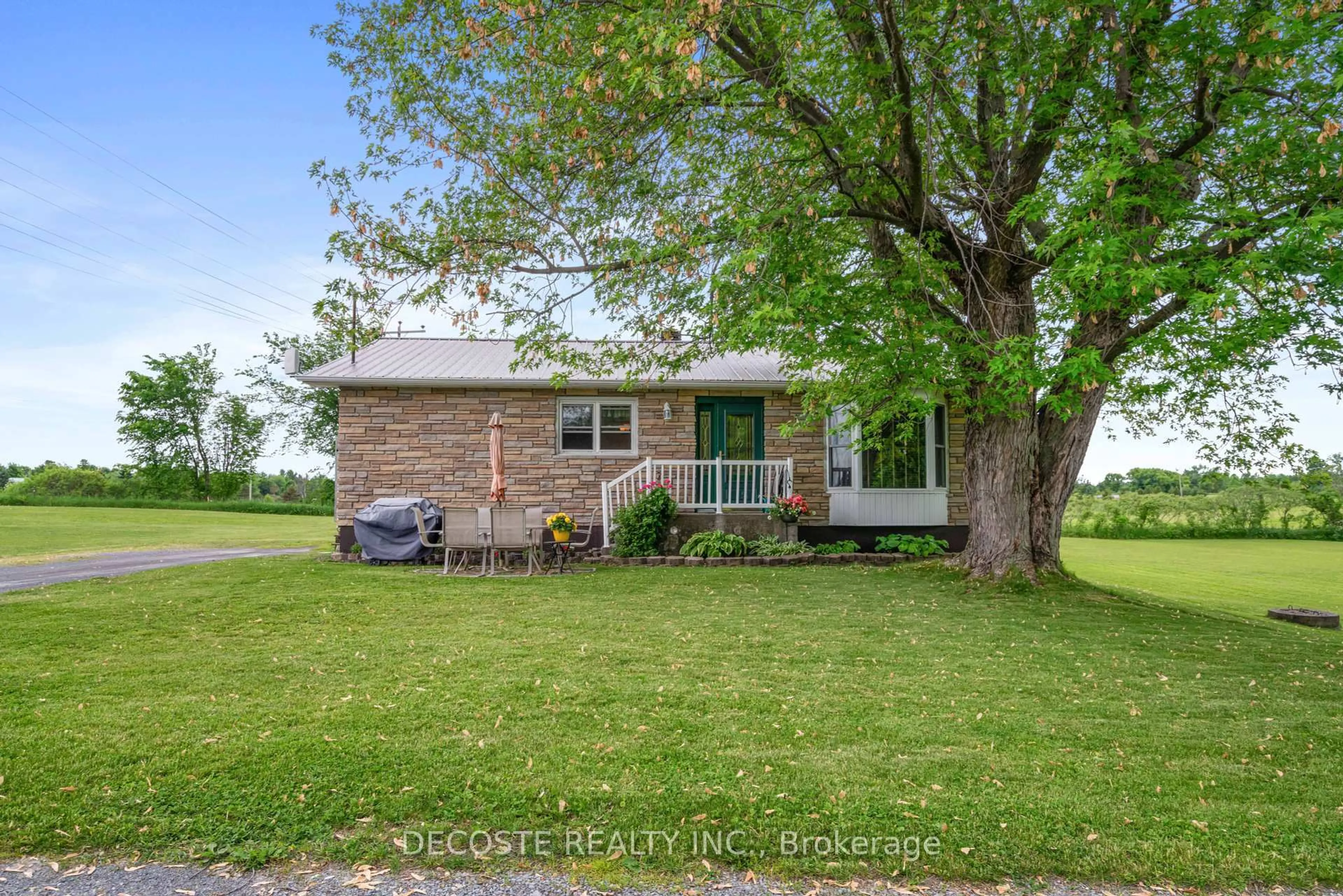 A pic from outside/outdoor area/front of a property/back of a property/a pic from drone, street for 20001 County Road 43 Rd, North Glengarry Ontario K0C 1A0