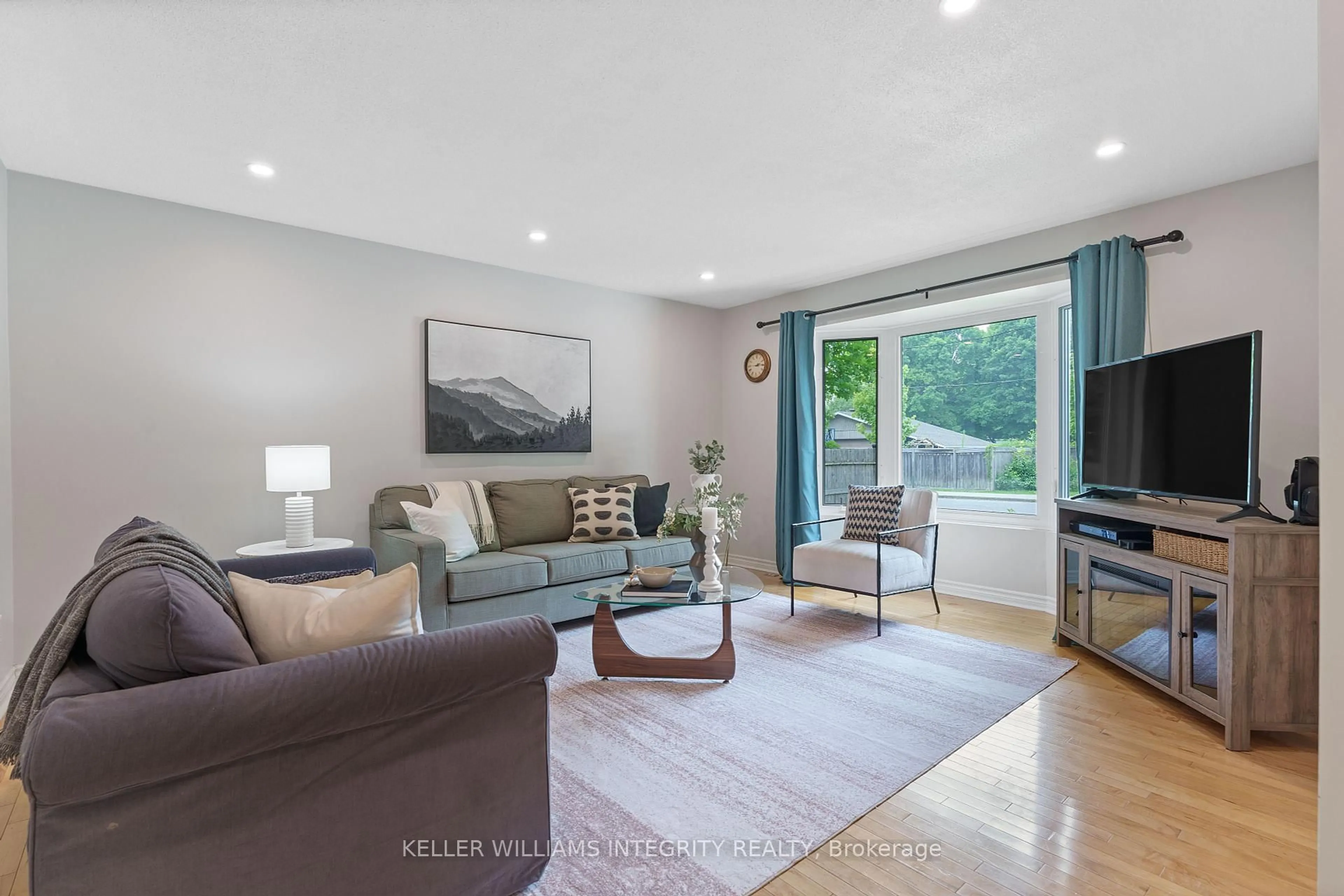 Living room with furniture, unknown for 165 Maude St, Almonte Ontario K0A 1A0