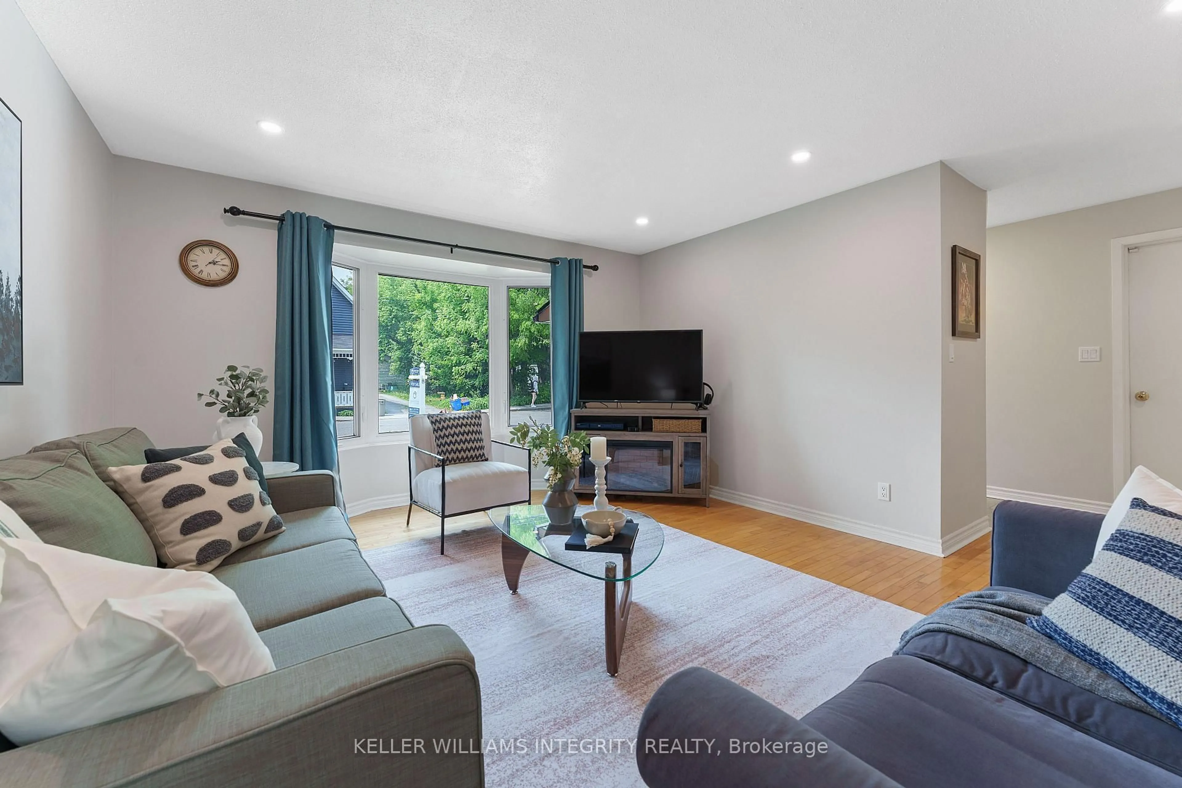 Living room with furniture, unknown for 165 Maude St, Almonte Ontario K0A 1A0