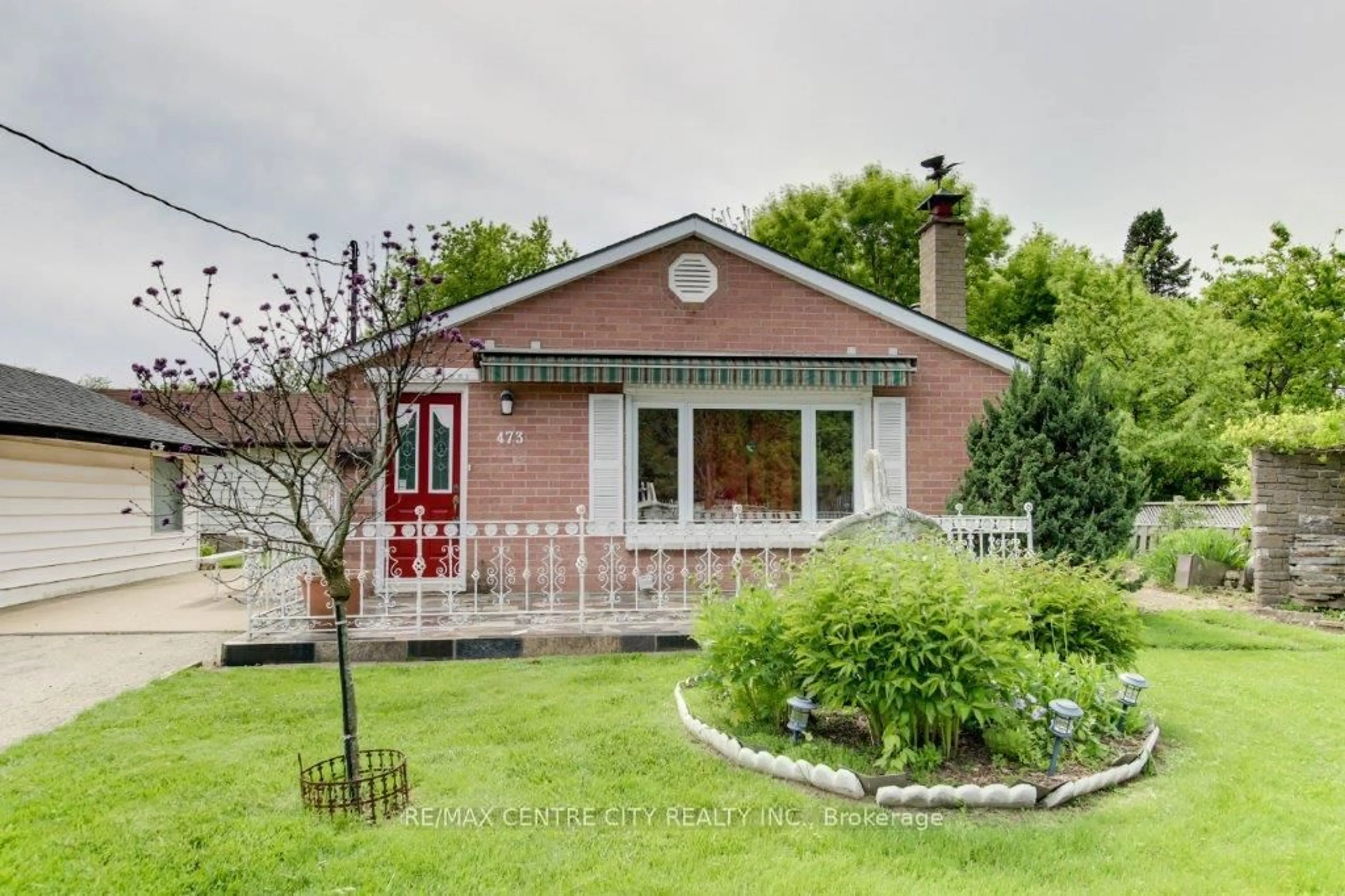 Home with brick exterior material, street for 473 Second St, London East Ontario N5V 2B3