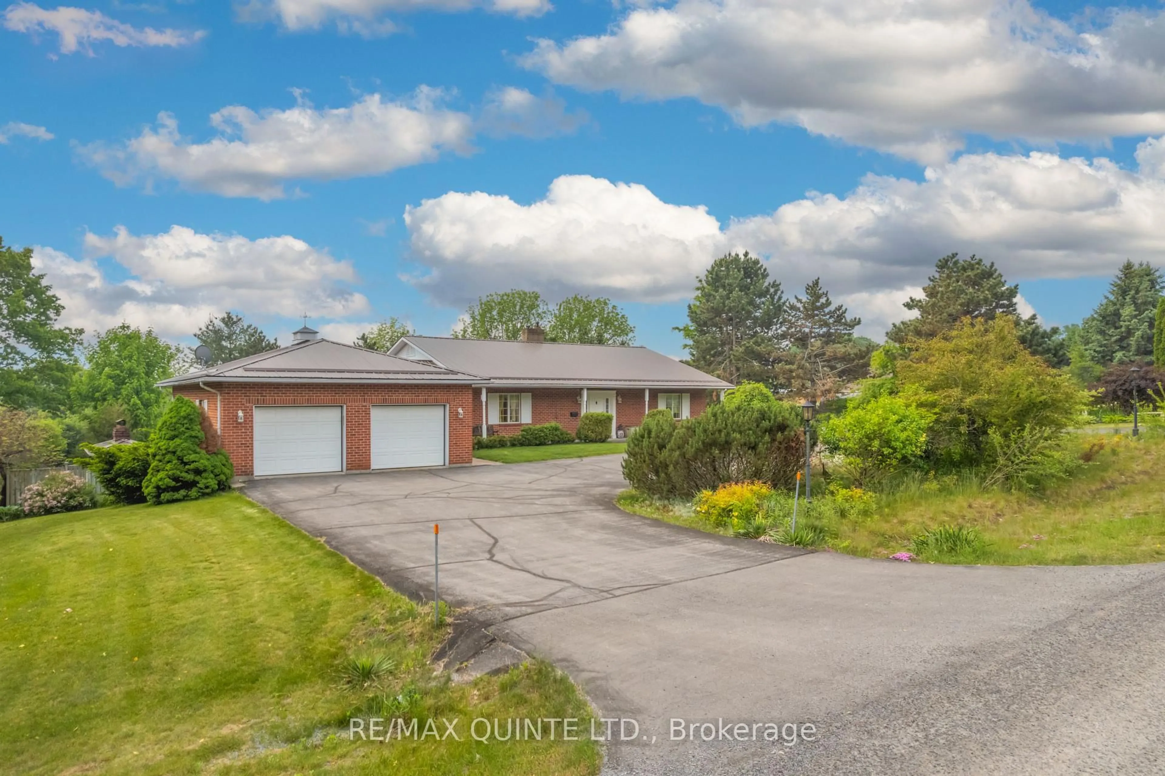 A pic from outside/outdoor area/front of a property/back of a property/a pic from drone, water/lake/river/ocean view for 55 Oakridge Dr, Brighton Ontario K0K 1H0