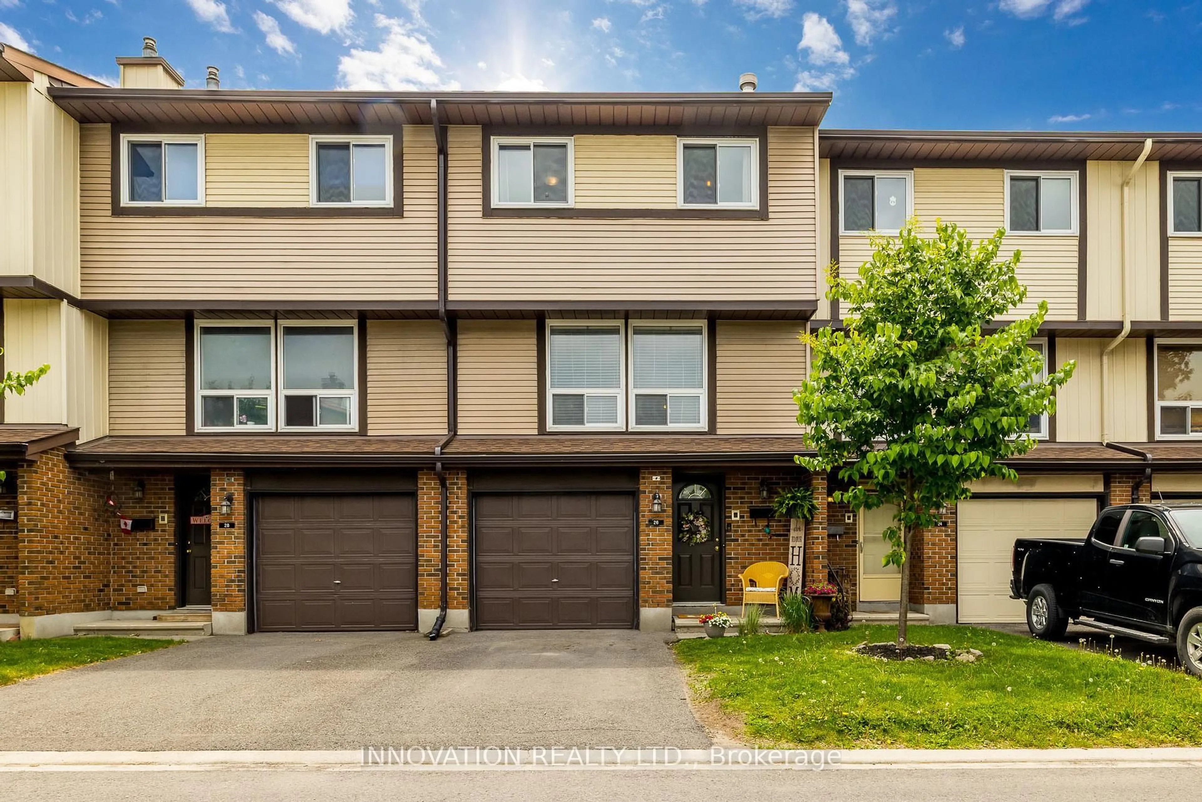 Unknown for 26 Clarkson Cres, Ottawa Ontario K2L 3E2