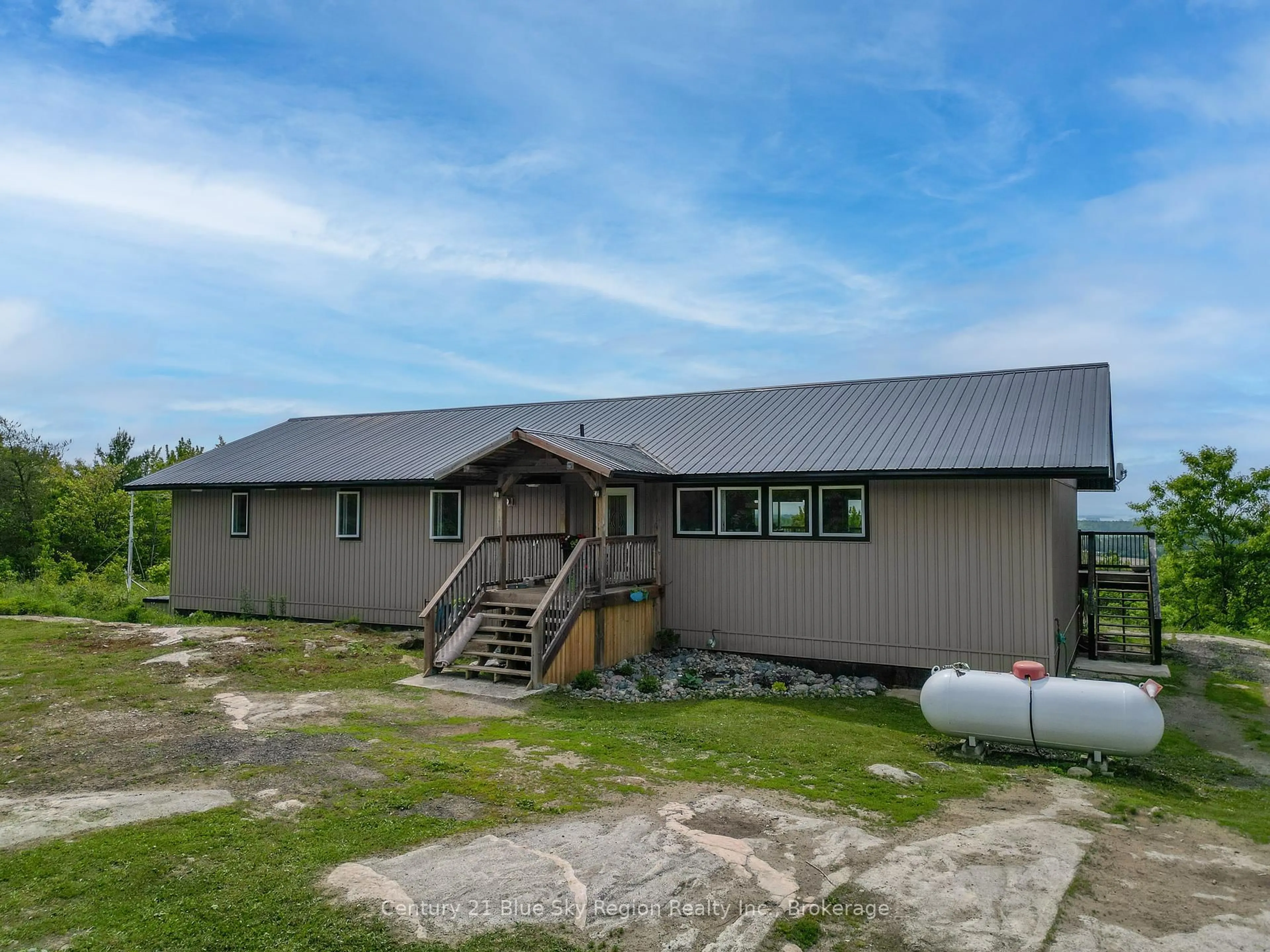 A pic from outside/outdoor area/front of a property/back of a property/a pic from drone, building for 11327 Highway 17, West Nipissing Ontario P0H 1G0