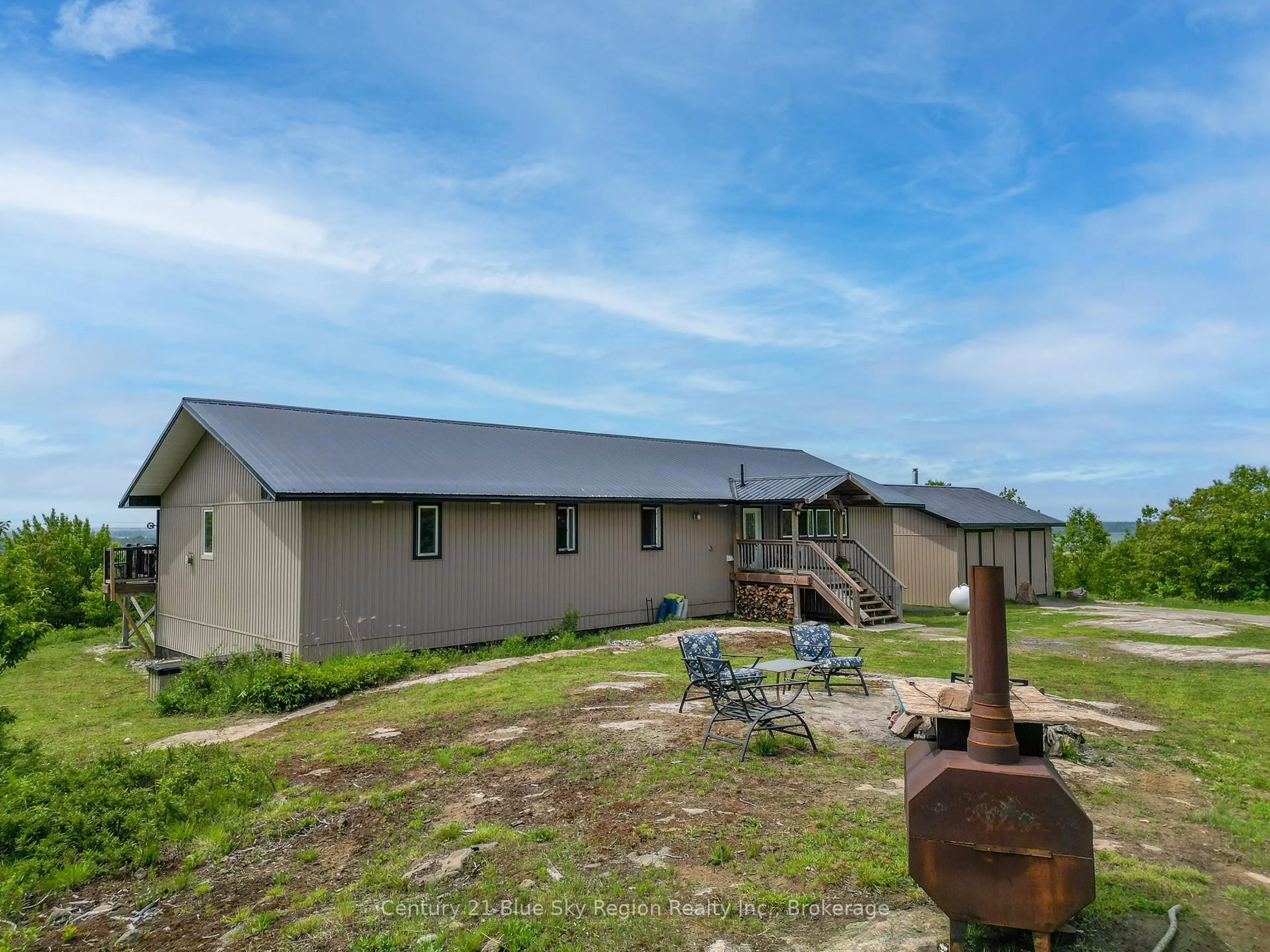 A pic from outside/outdoor area/front of a property/back of a property/a pic from drone, building for 11327 Highway 17, West Nipissing Ontario P0H 1G0