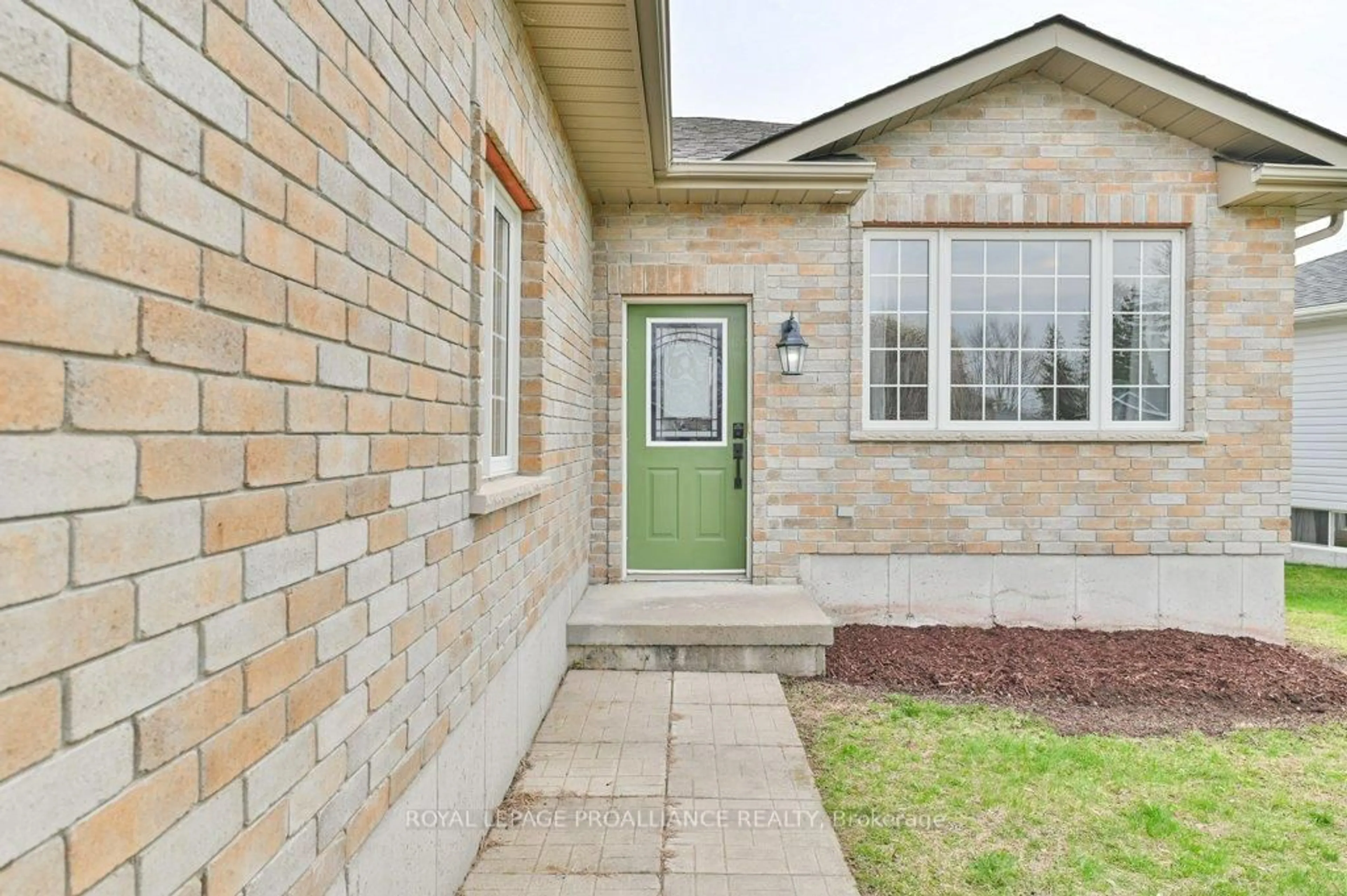 Home with brick exterior material, street for 17 Stonegate Cres, Hastings Ontario K0K 2C0