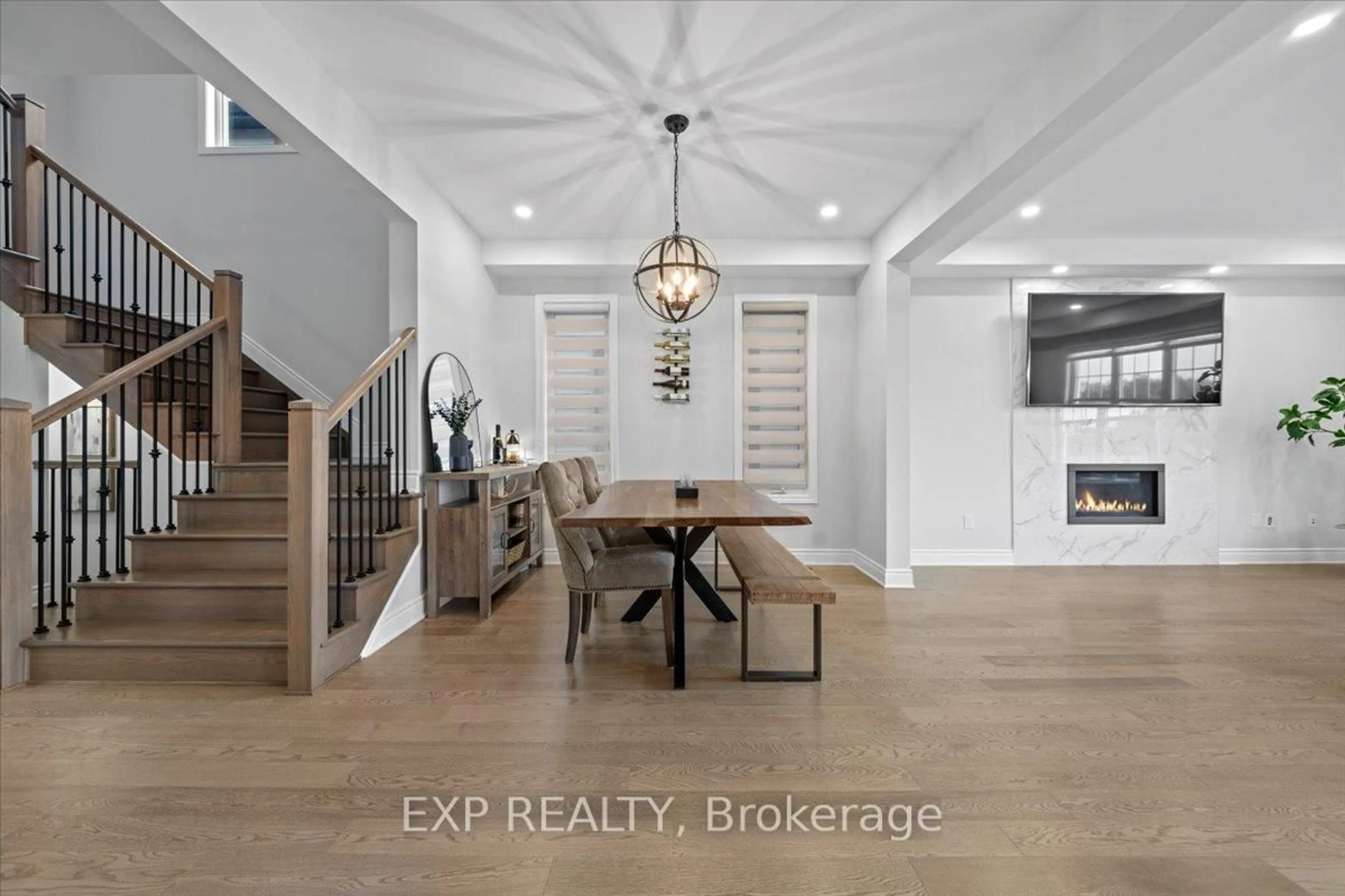 Unknown for 126 Unity Pl, Ottawa Ontario K2S 2Y8