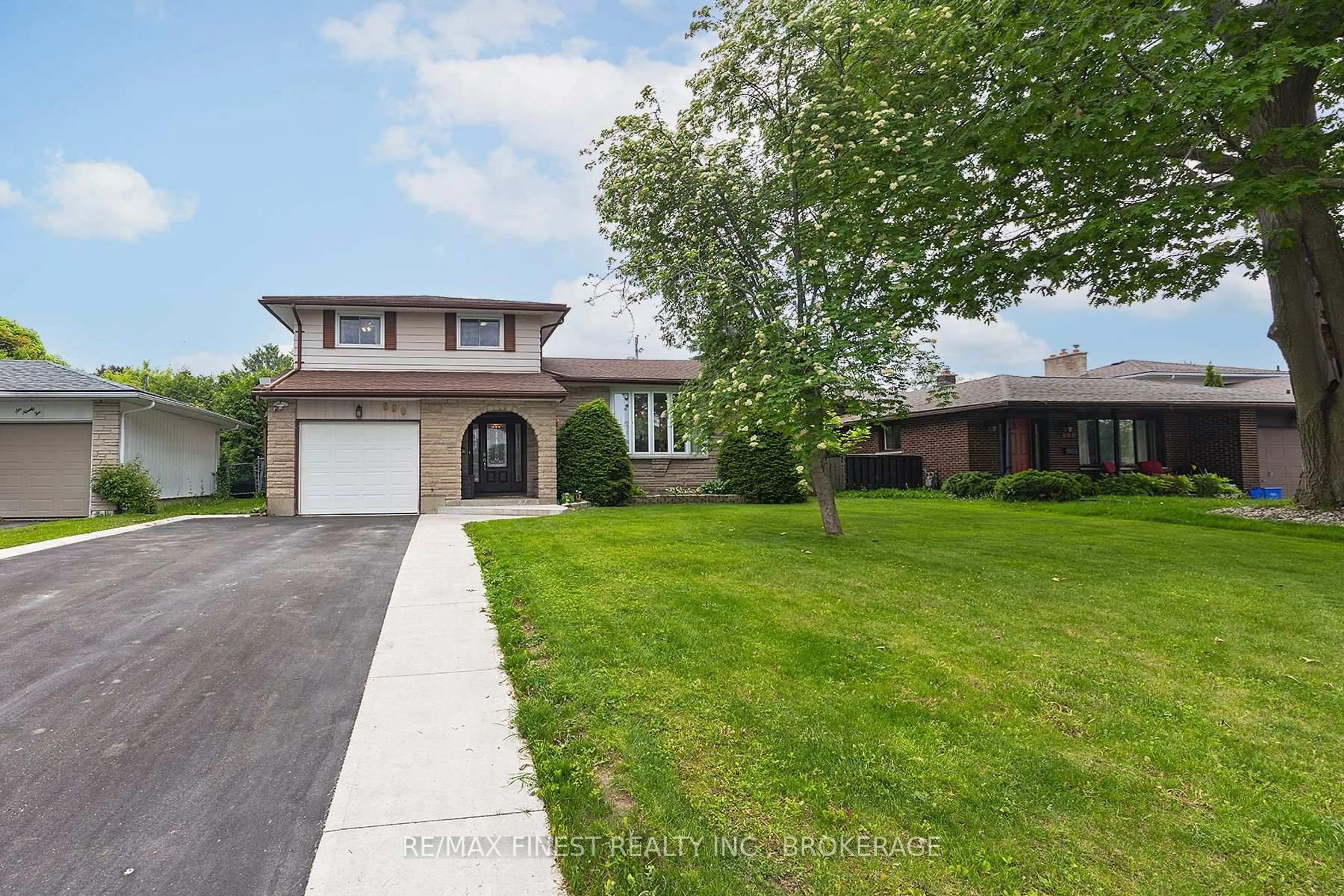 Home with brick exterior material, street for 690 Harrow Pl, Kingston Ontario K7M 5L9