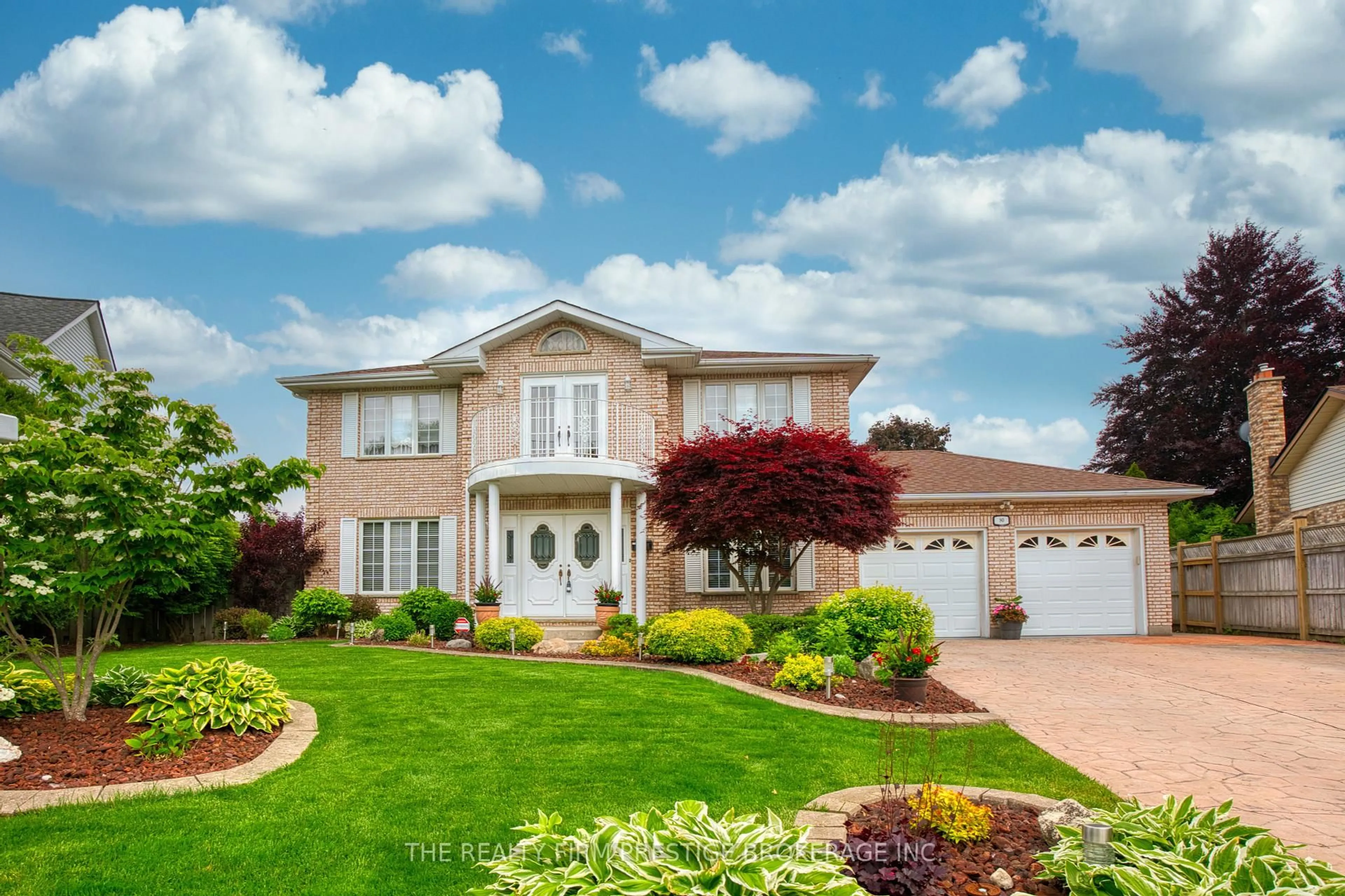 Home with vinyl exterior material, street for 80 Virginia Cres, London North Ontario N5X 3E8