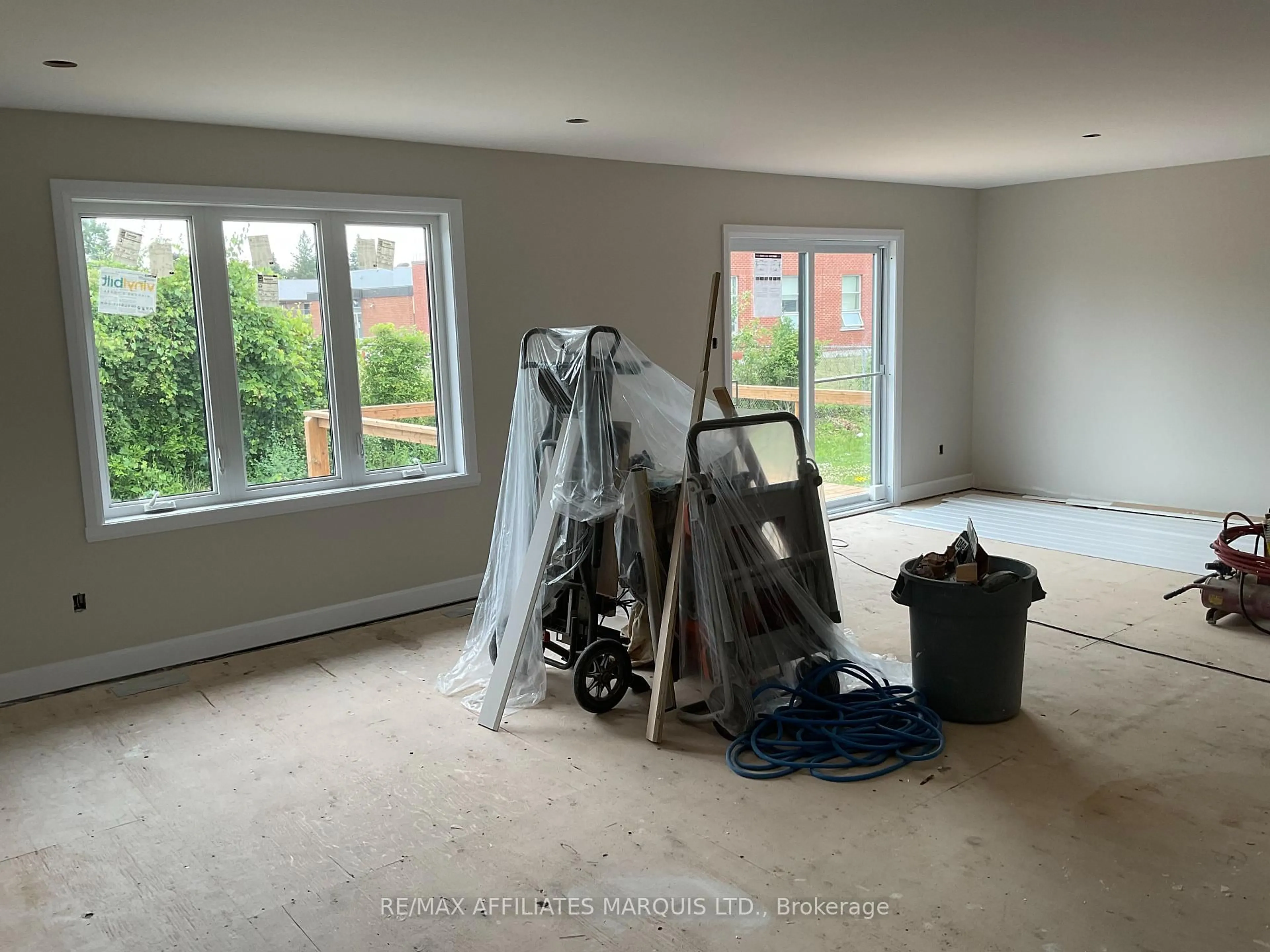A pic of a room for 180 Emily Jade Cres, Cornwall Ontario K6K 0B6