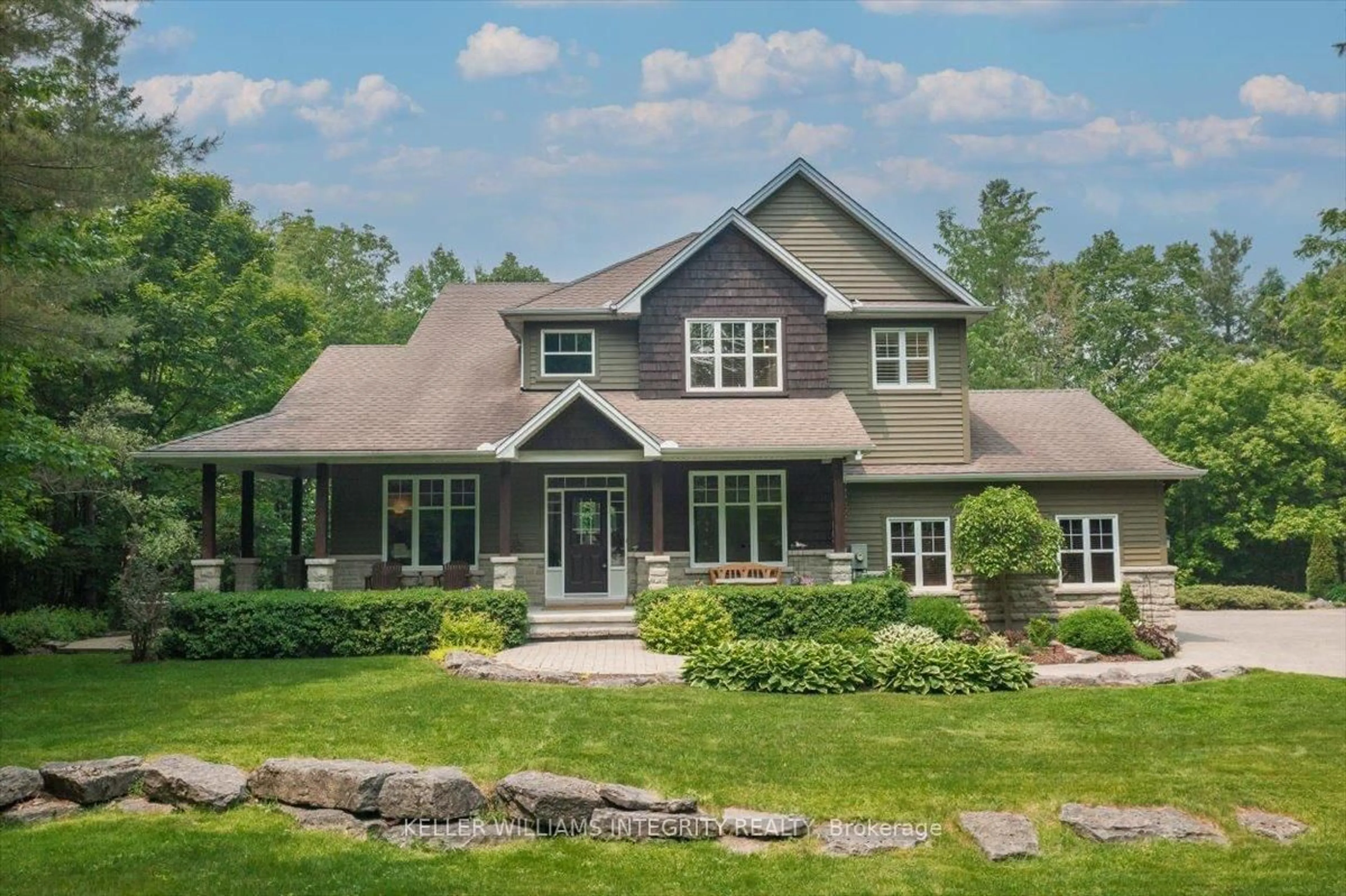 Home with vinyl exterior material, unknown for 2390 Brennan Park Dr, Ottawa Ontario K4C 1H6