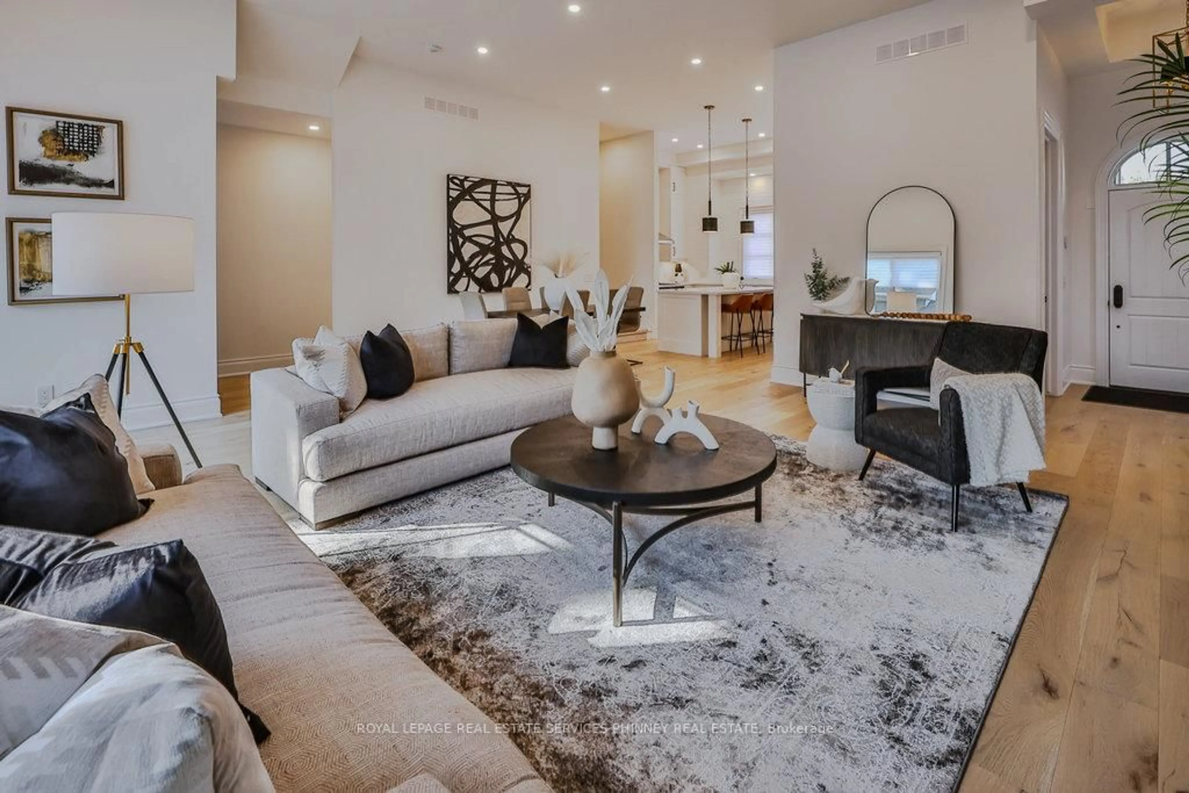 Living room with furniture, unknown for 3 Arbourvale Common, St. Catharines Ontario L2T 2Z9