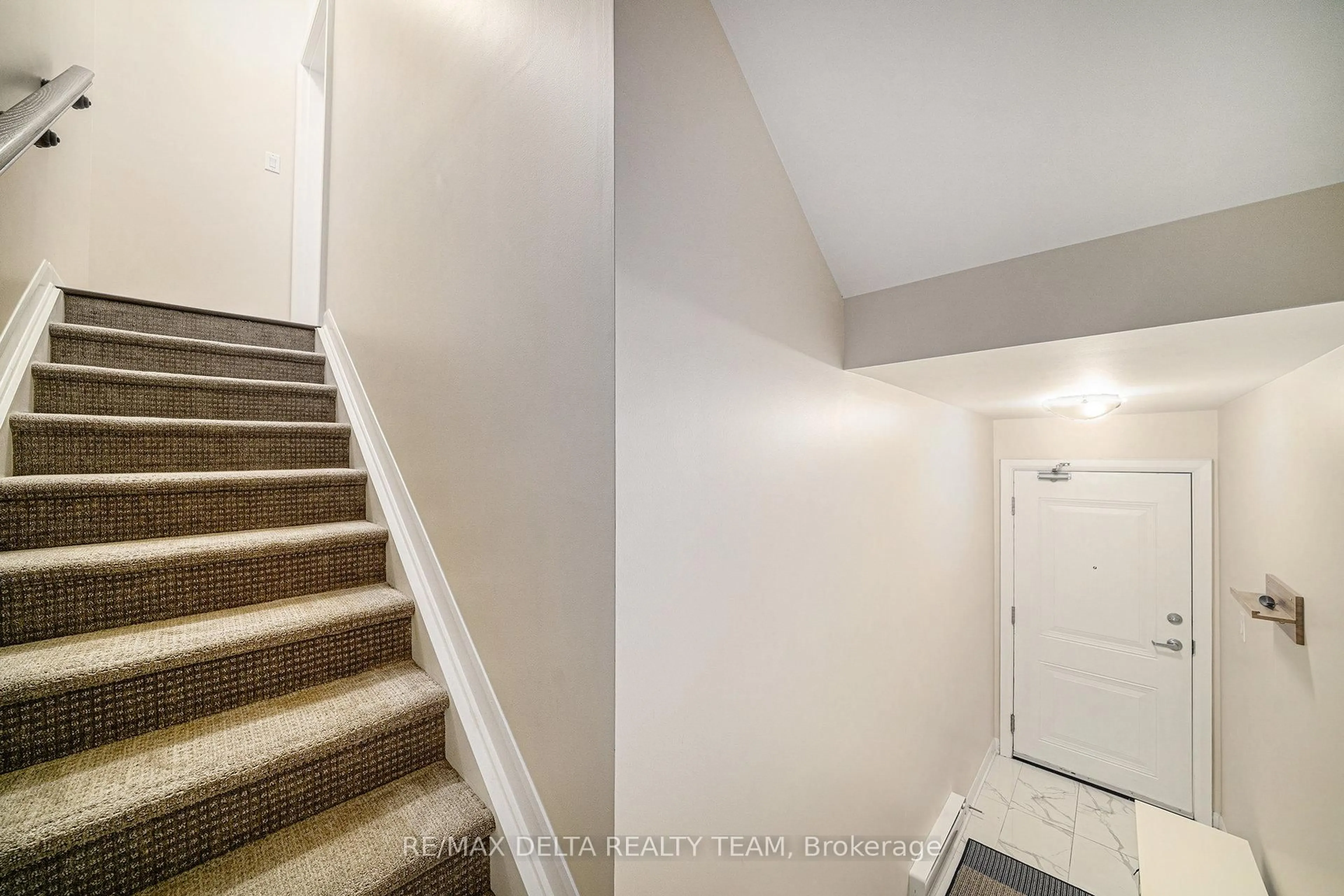 Stairs for 701 Amberwing Private #C, Ottawa Ontario K4A 5H5