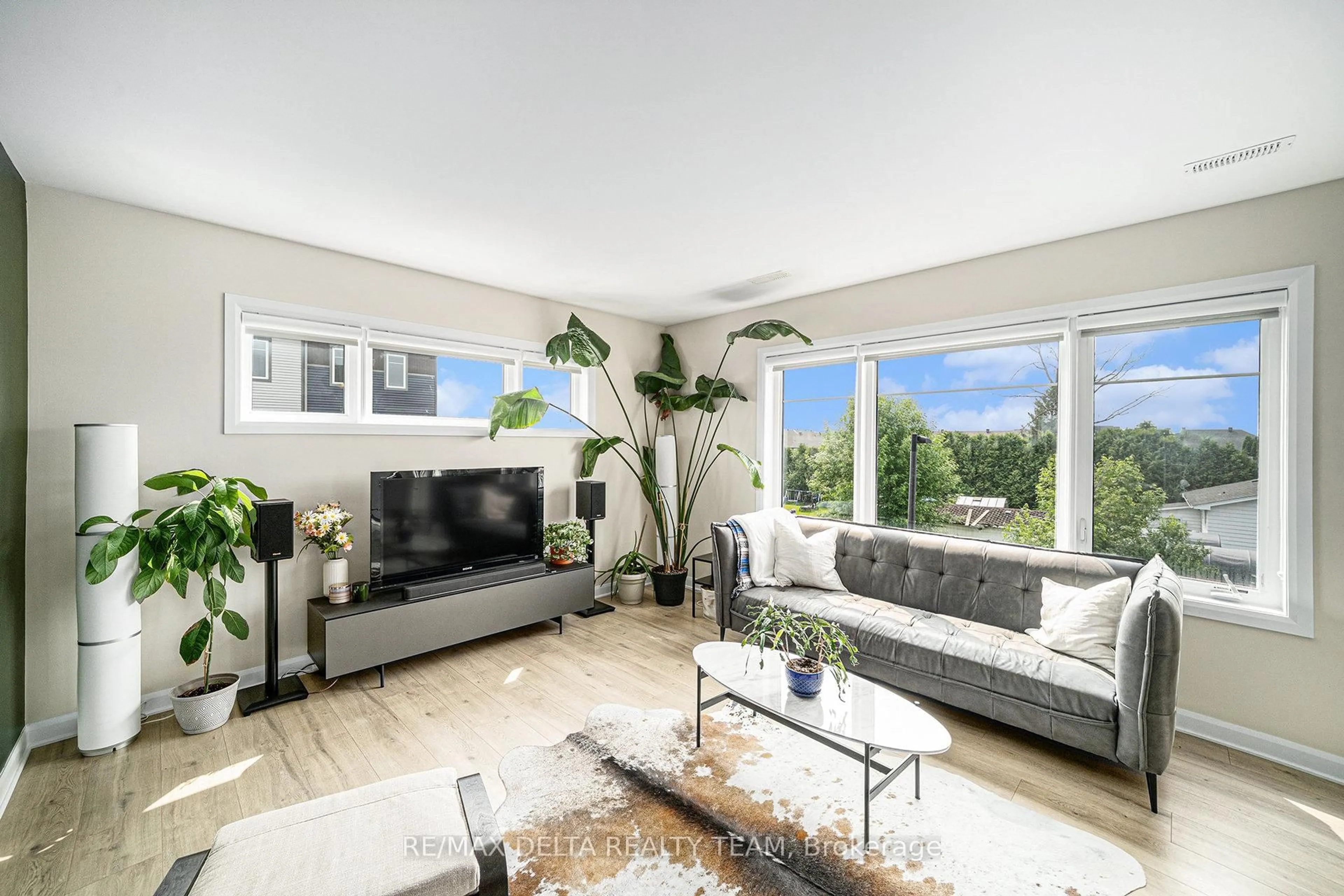 Living room with furniture, unknown for 701 Amberwing Private #C, Ottawa Ontario K4A 5H5