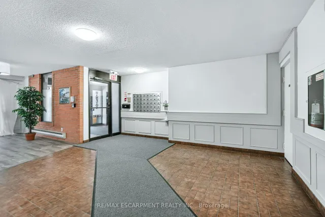 Additional property image - 23 Main St Unit 501