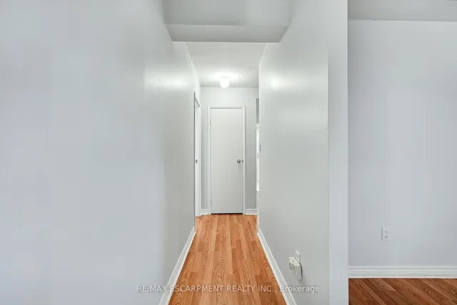 Additional property image - 23 Main St Unit 501