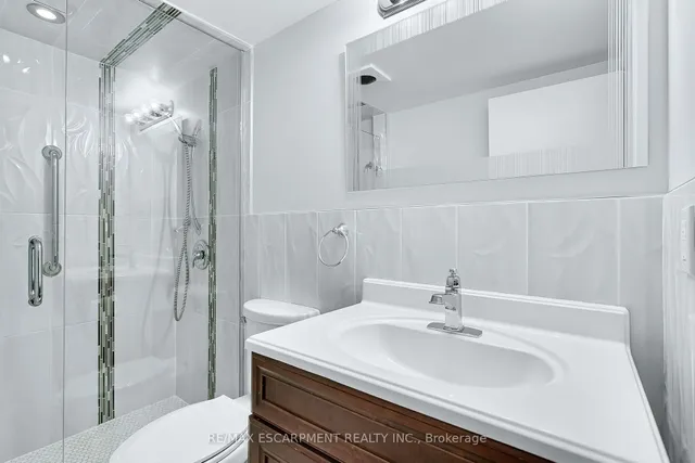 Additional property image - 23 Main St Unit 501