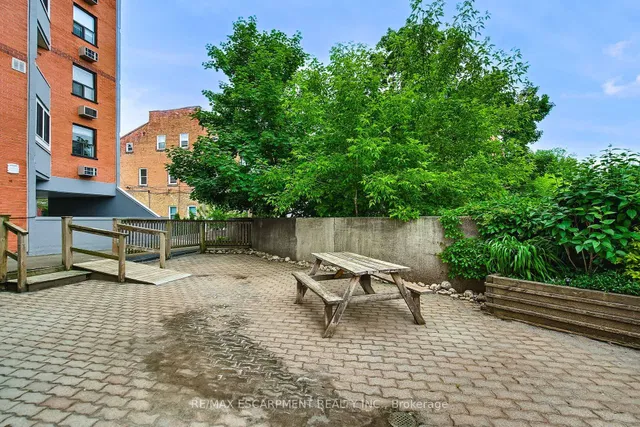 Additional property image - 23 Main St Unit 501