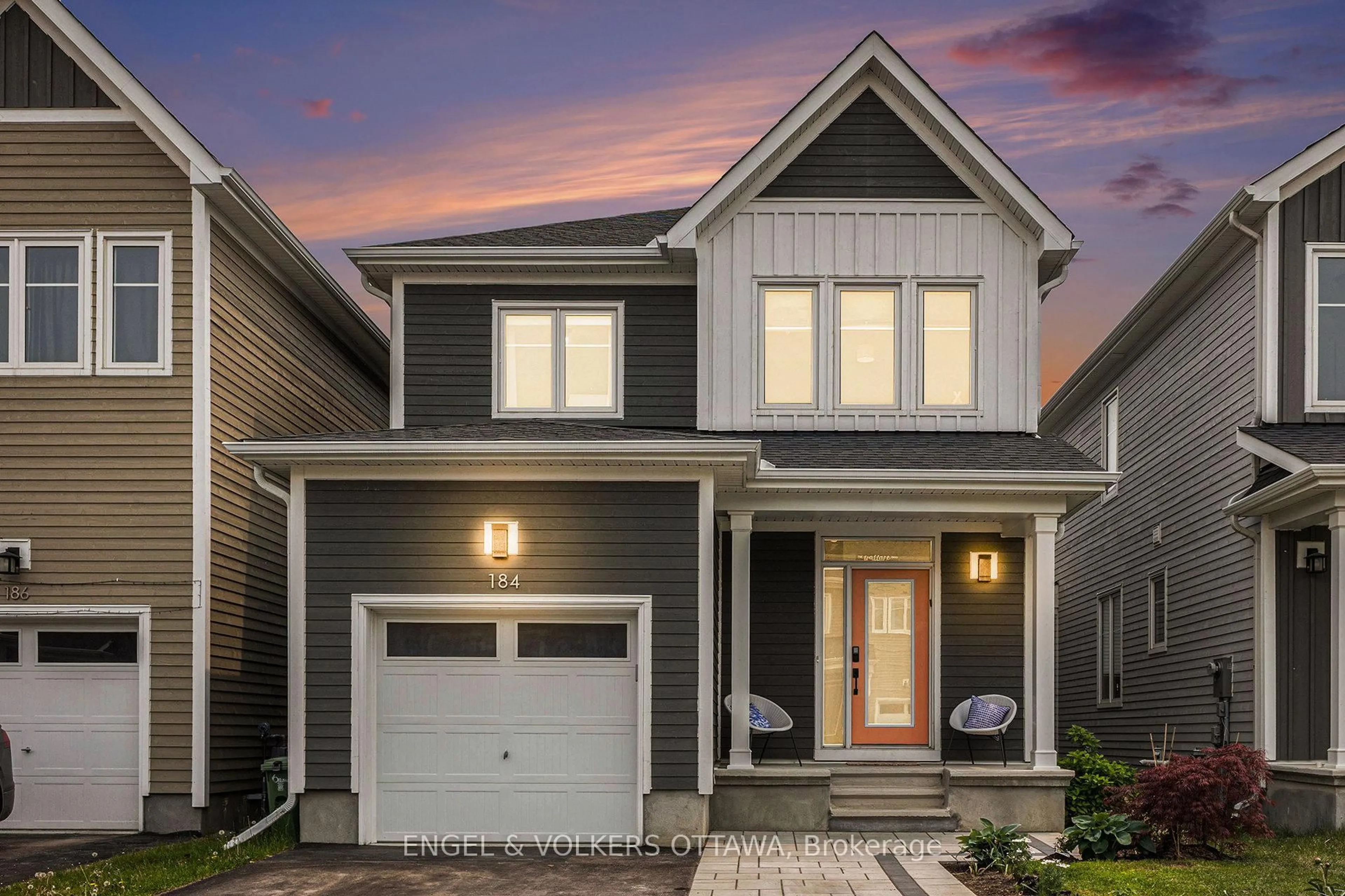 Home with vinyl exterior material, street for 184 Equitation Circ, Richmond Ontario K0A 2Z0
