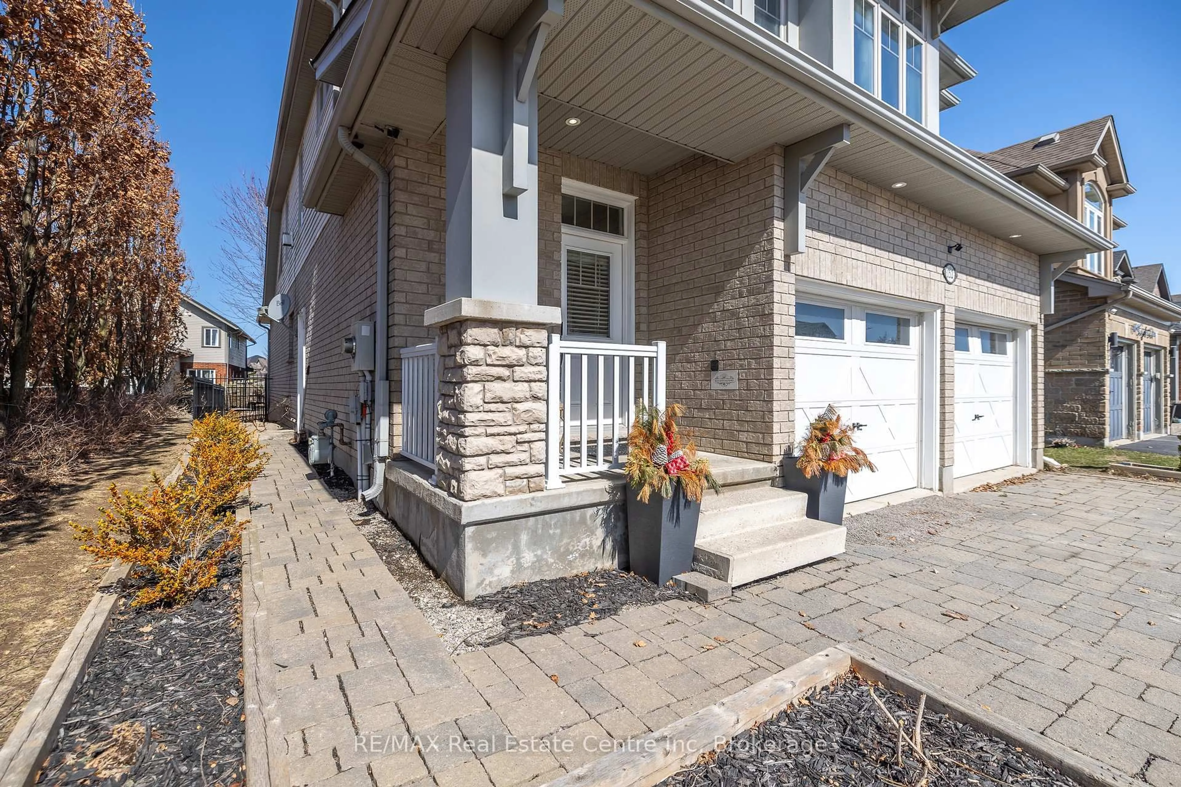 Home with brick exterior material, street for 152 Goodwin Dr, Guelph Ontario N1L 0B2