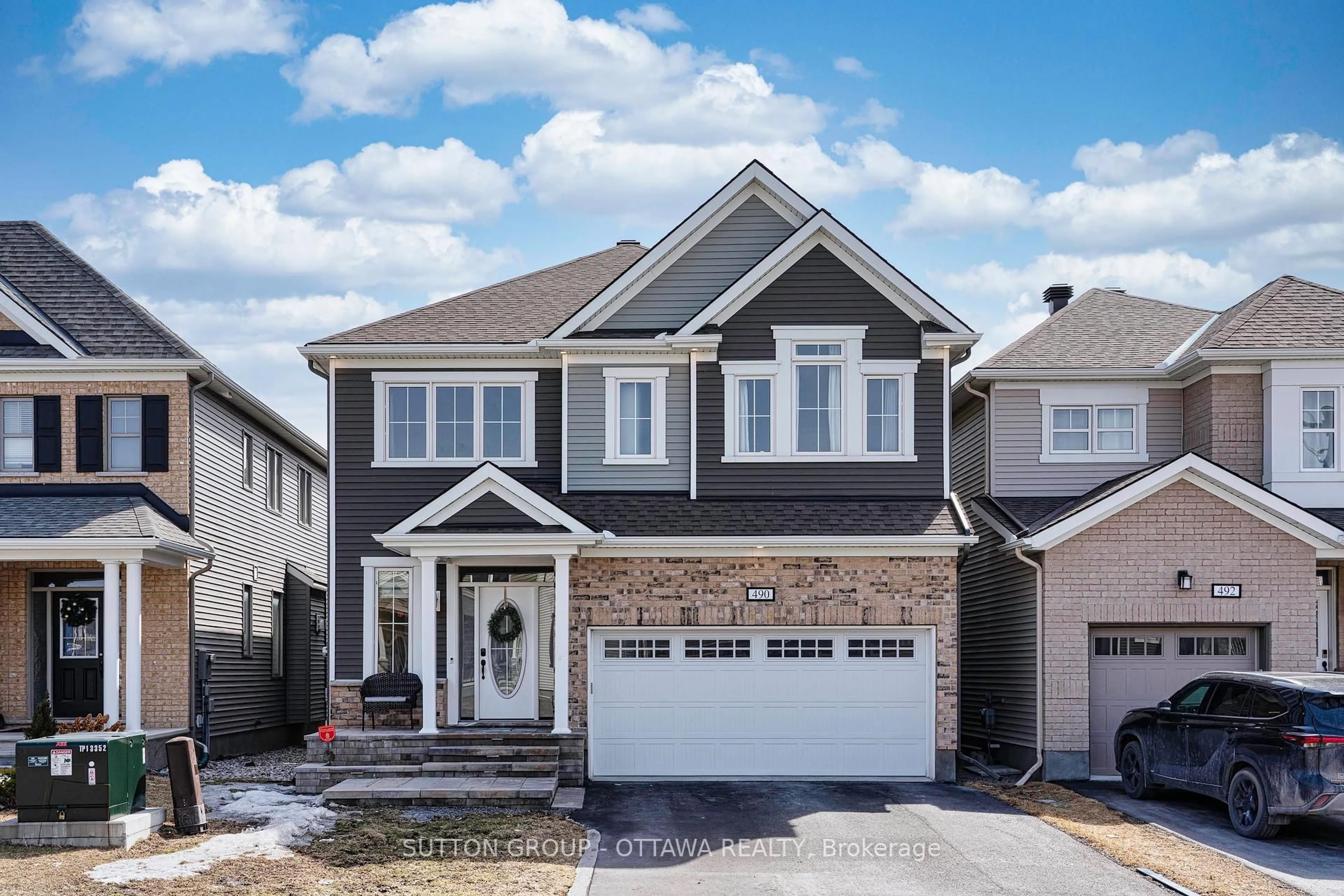 Home with vinyl exterior material, street for 490 Alcor Terr, Ottawa Ontario K2J 6S9