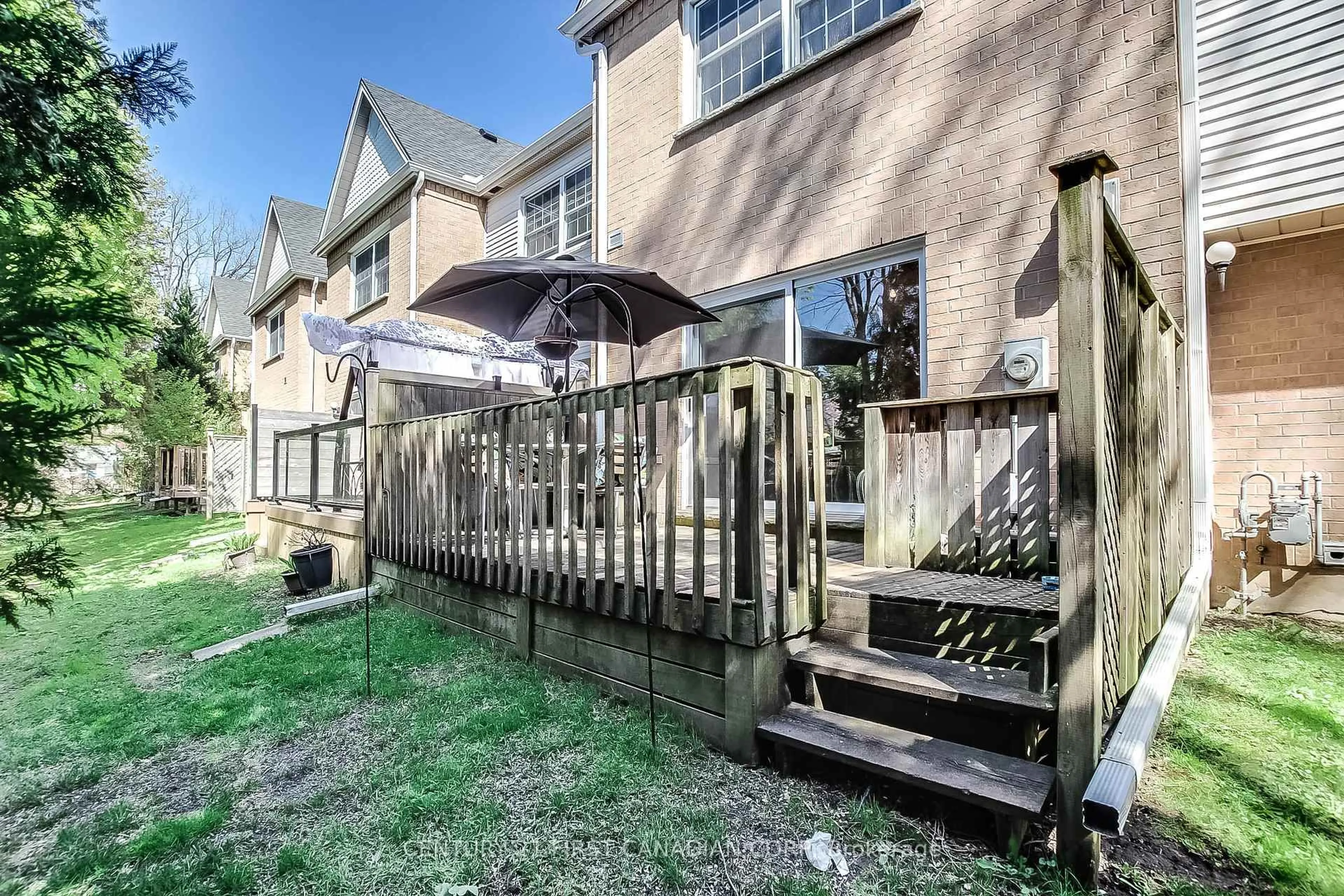 Patio, street for 1570 Richmond St #53, London North Ontario N6G 4W2