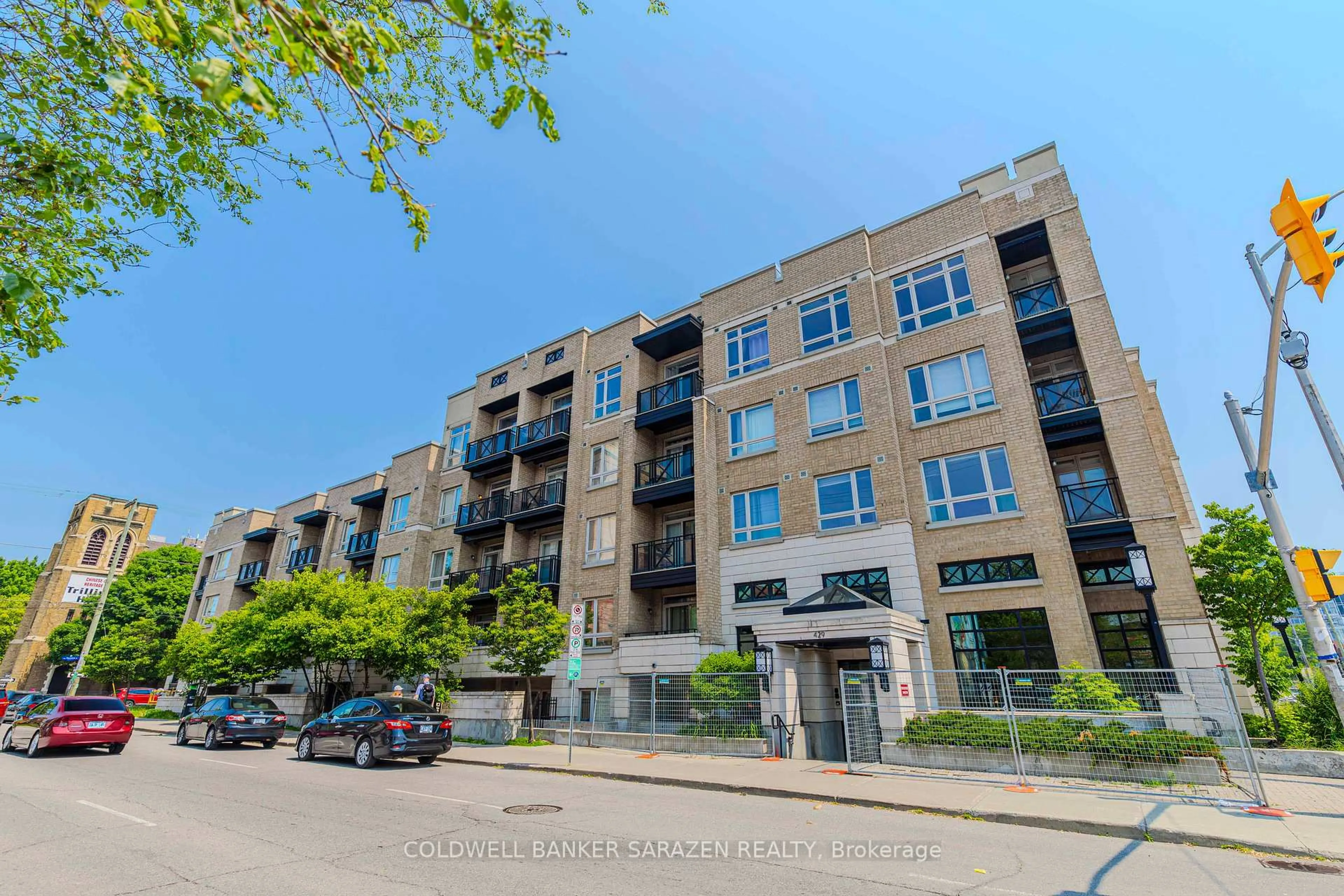 Unknown for 429 Kent St #218, Ottawa Ontario K2P 1B5