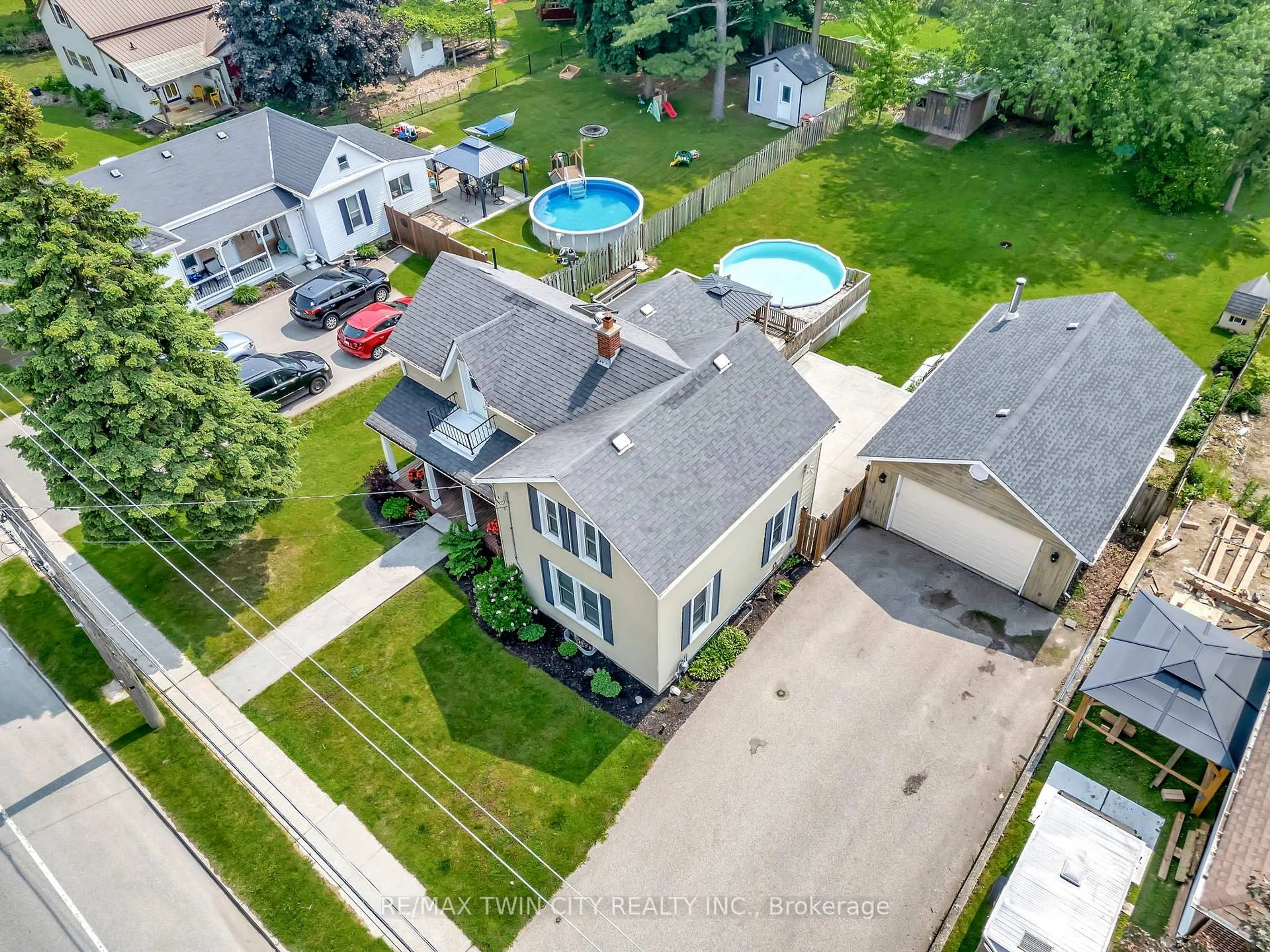 A pic from outside/outdoor area/front of a property/back of a property/a pic from drone, street for 123 Blandford St, East Zorra-Tavistock Ontario N0J 1M0